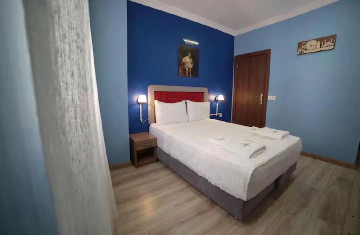 Bedroom, Bed in Taksim Park