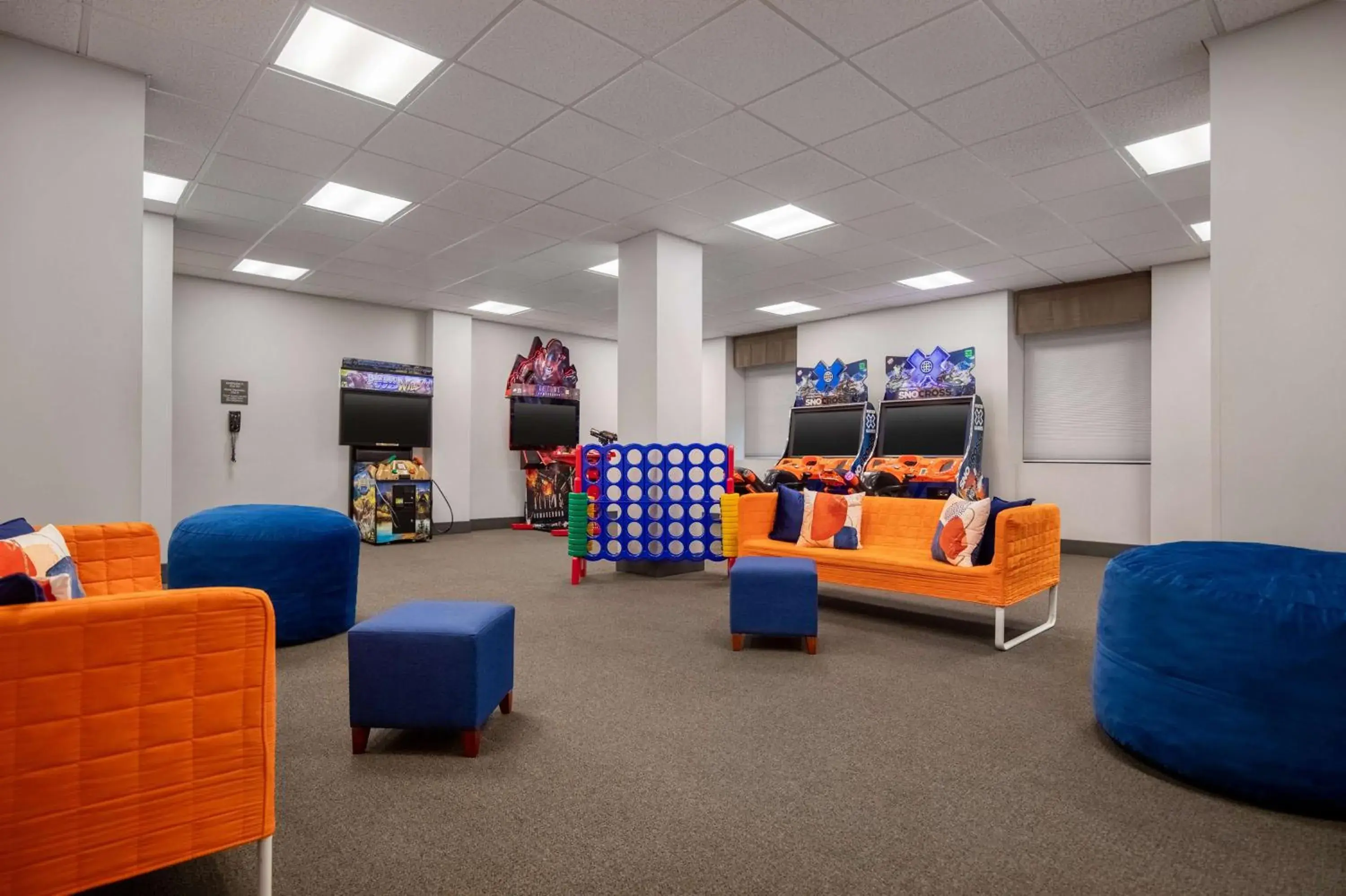 Property building in Hampton Inn Long Island-Brookhaven Property building in Hampton Inn Long Island-Brookhaven