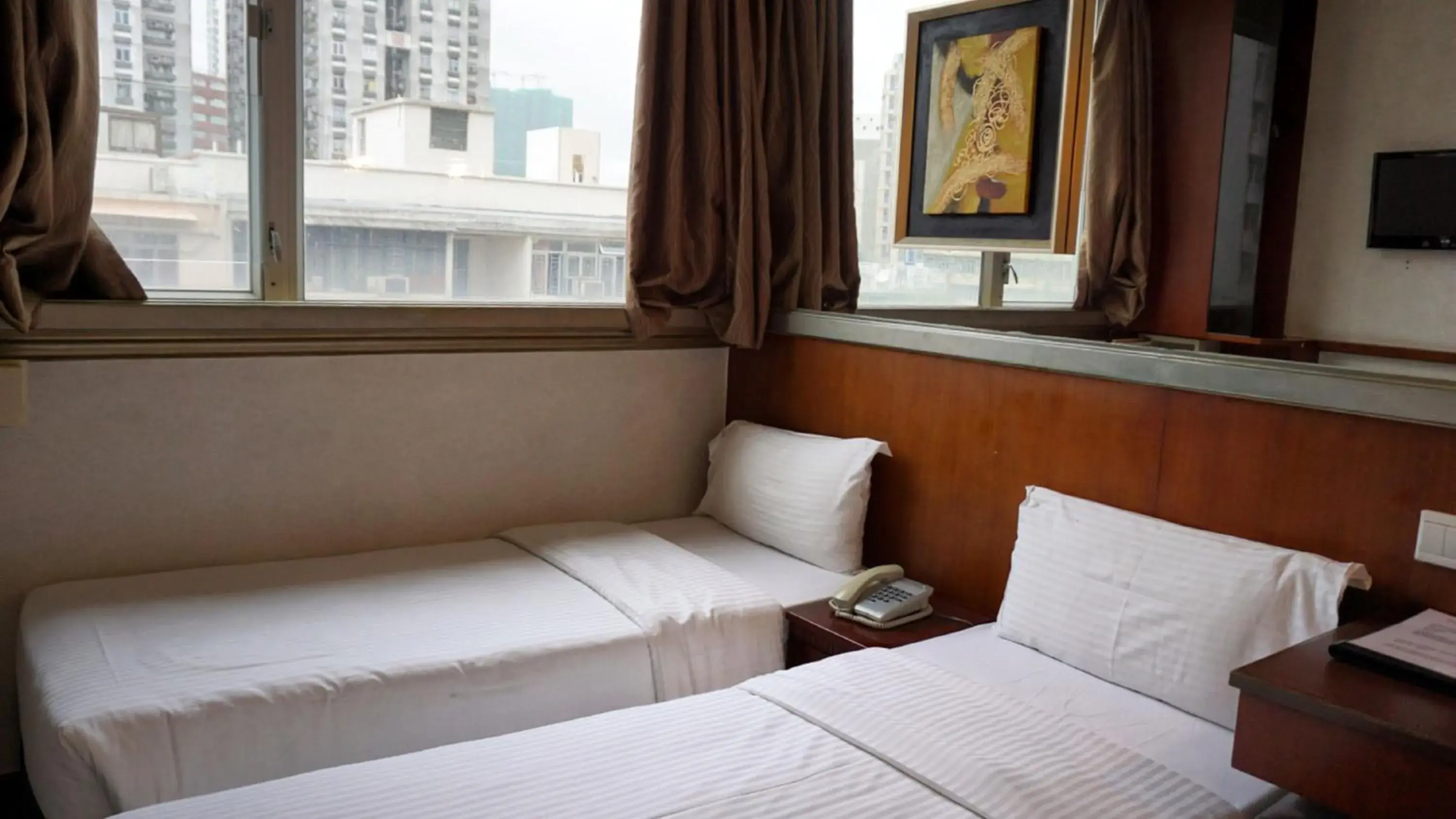 Bed in Oriental Lander Hotel Bed in Oriental Lander Hotel