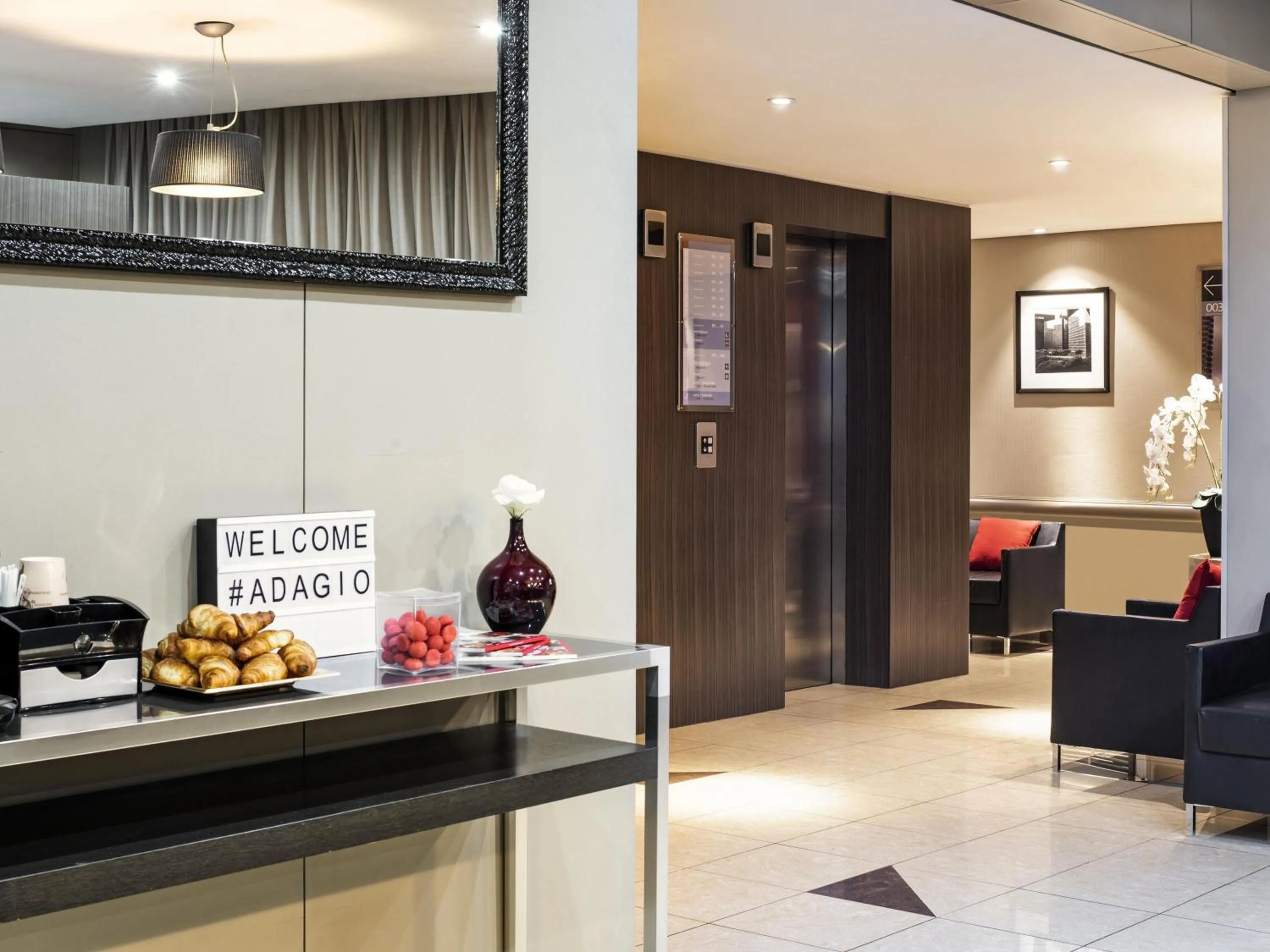 Property building in Aparthotel Adagio La Défense Esplanade