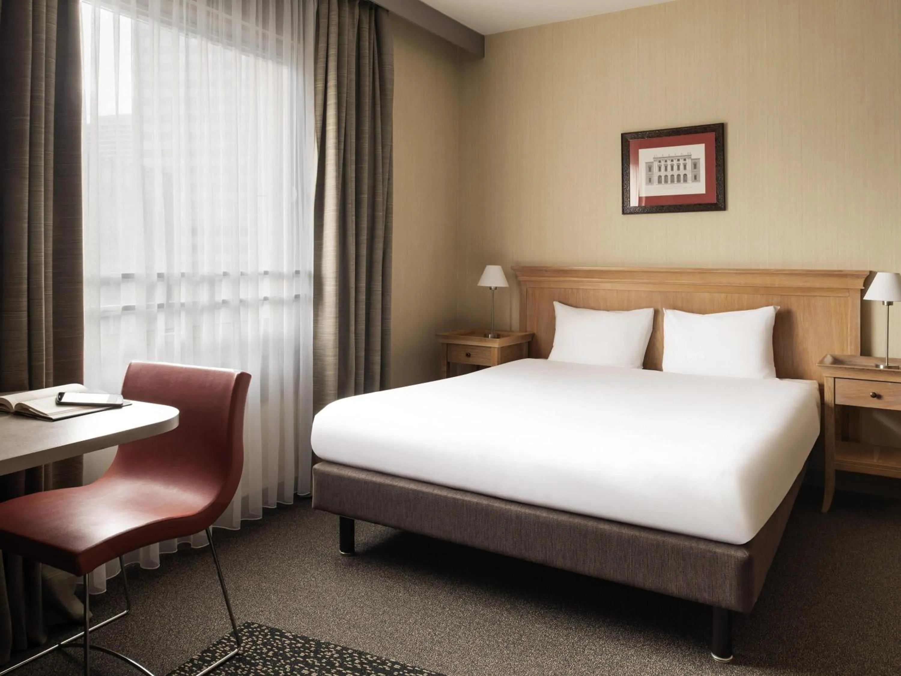 Bedroom, Bed in Aparthotel Adagio La Défense Esplanade