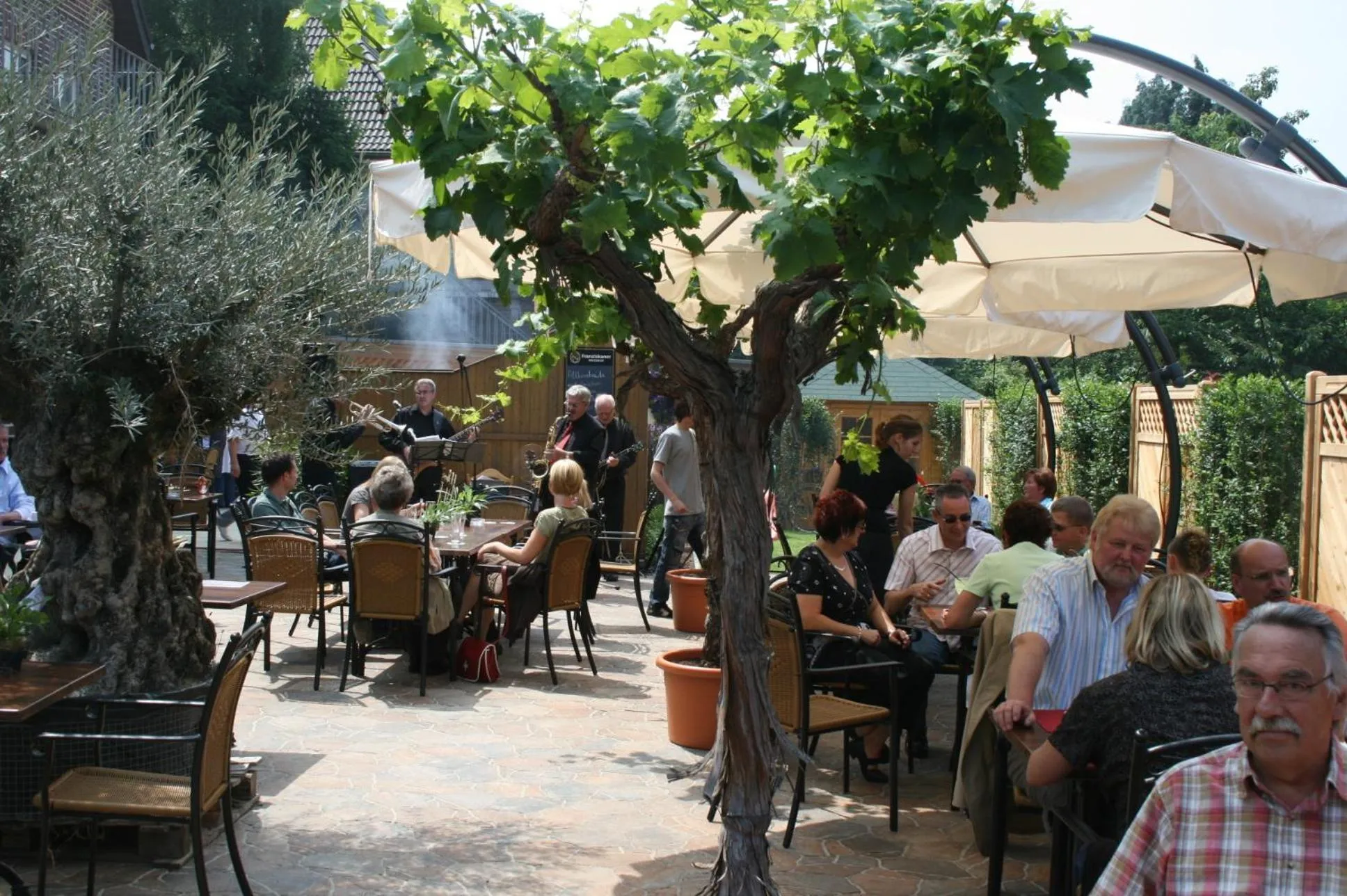 Patio in Landgasthaus Hotel Wolters