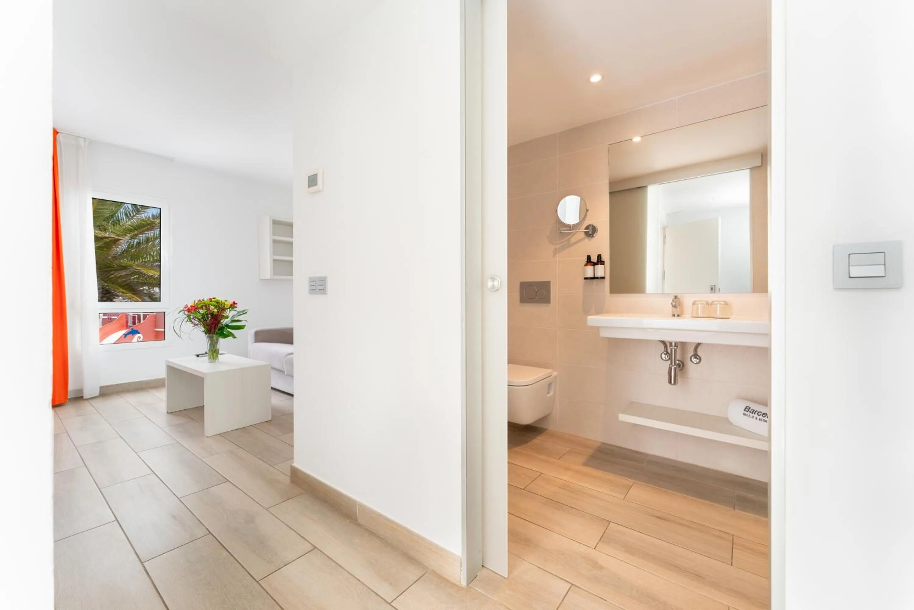 Photo of the whole room in Barceló Corralejo Sands