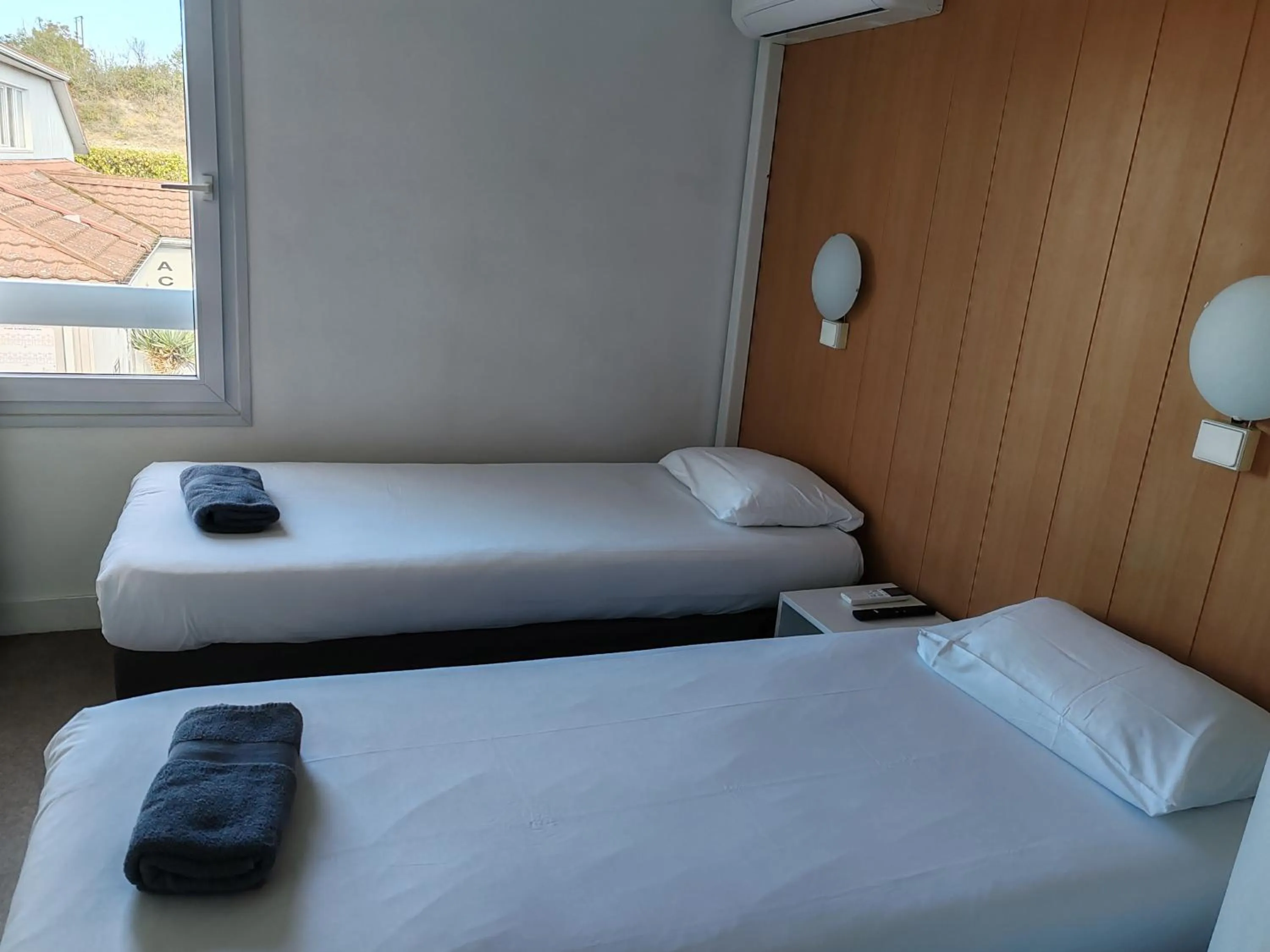 Bed in Fasthôtel Clermont-Ferrand Gerzat