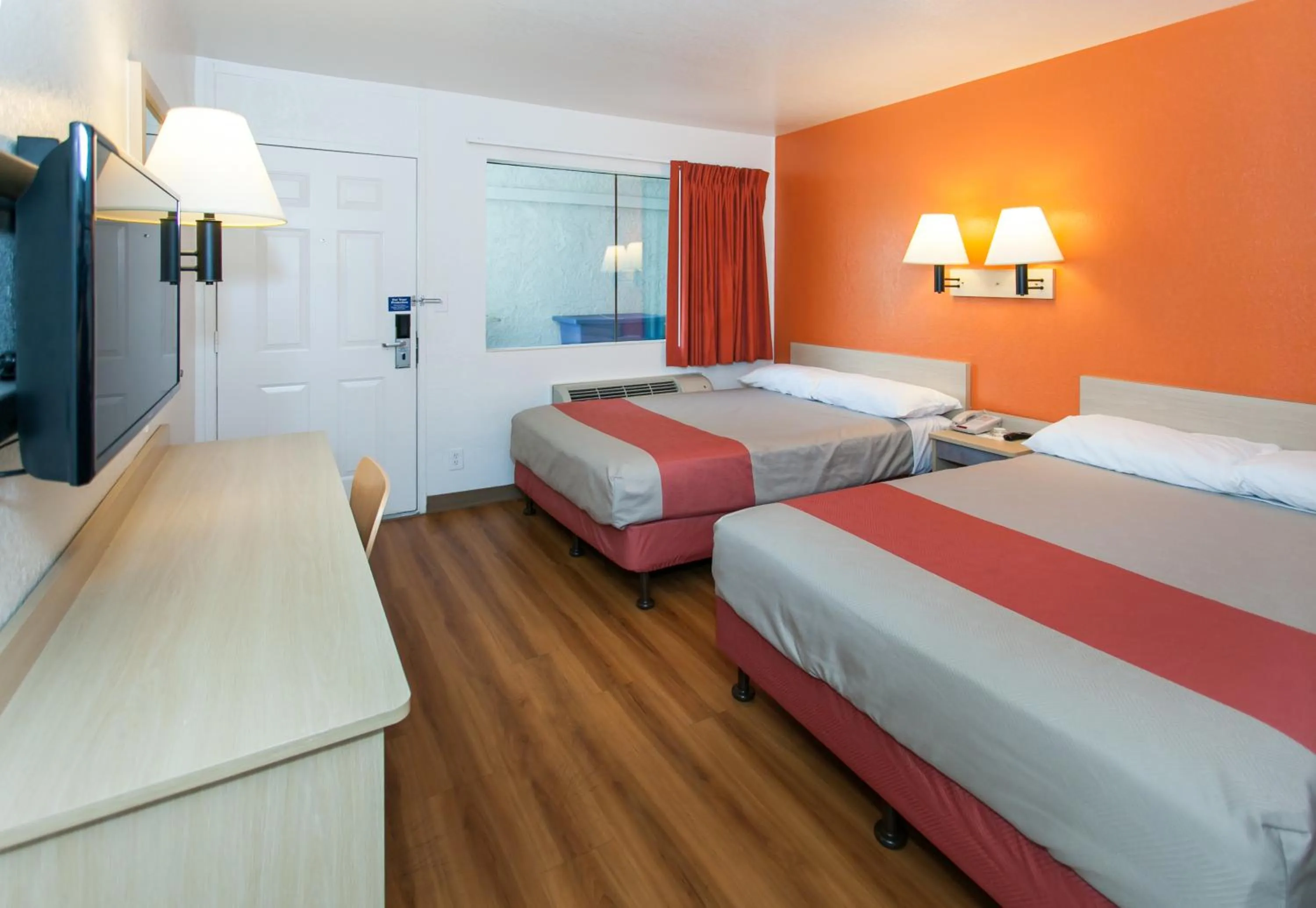 Photo of the whole room, Bed in Motel 6-Rosemead, CA - Los Angeles