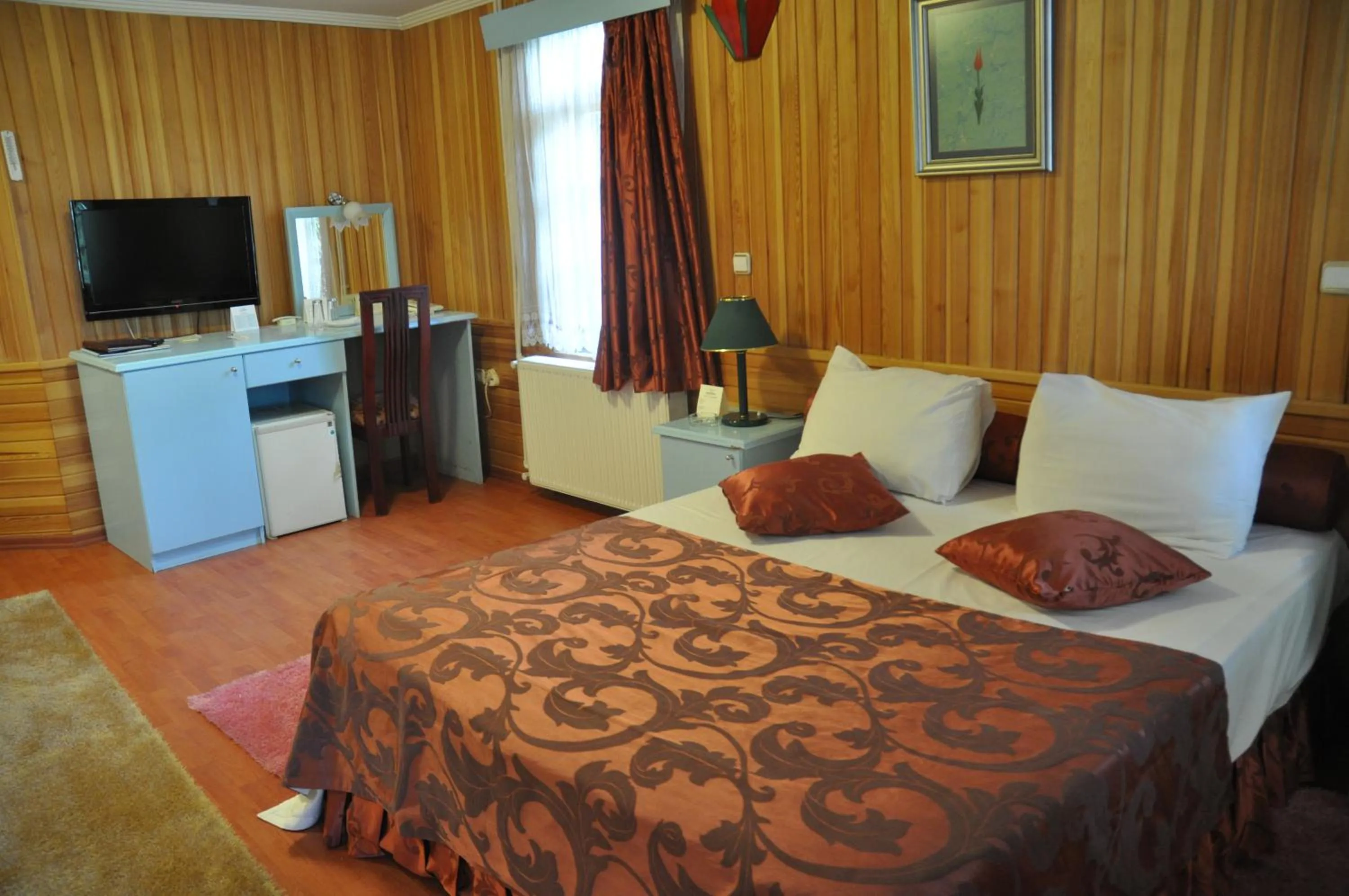 Bed in Ulasan Hotel Caravan Camping