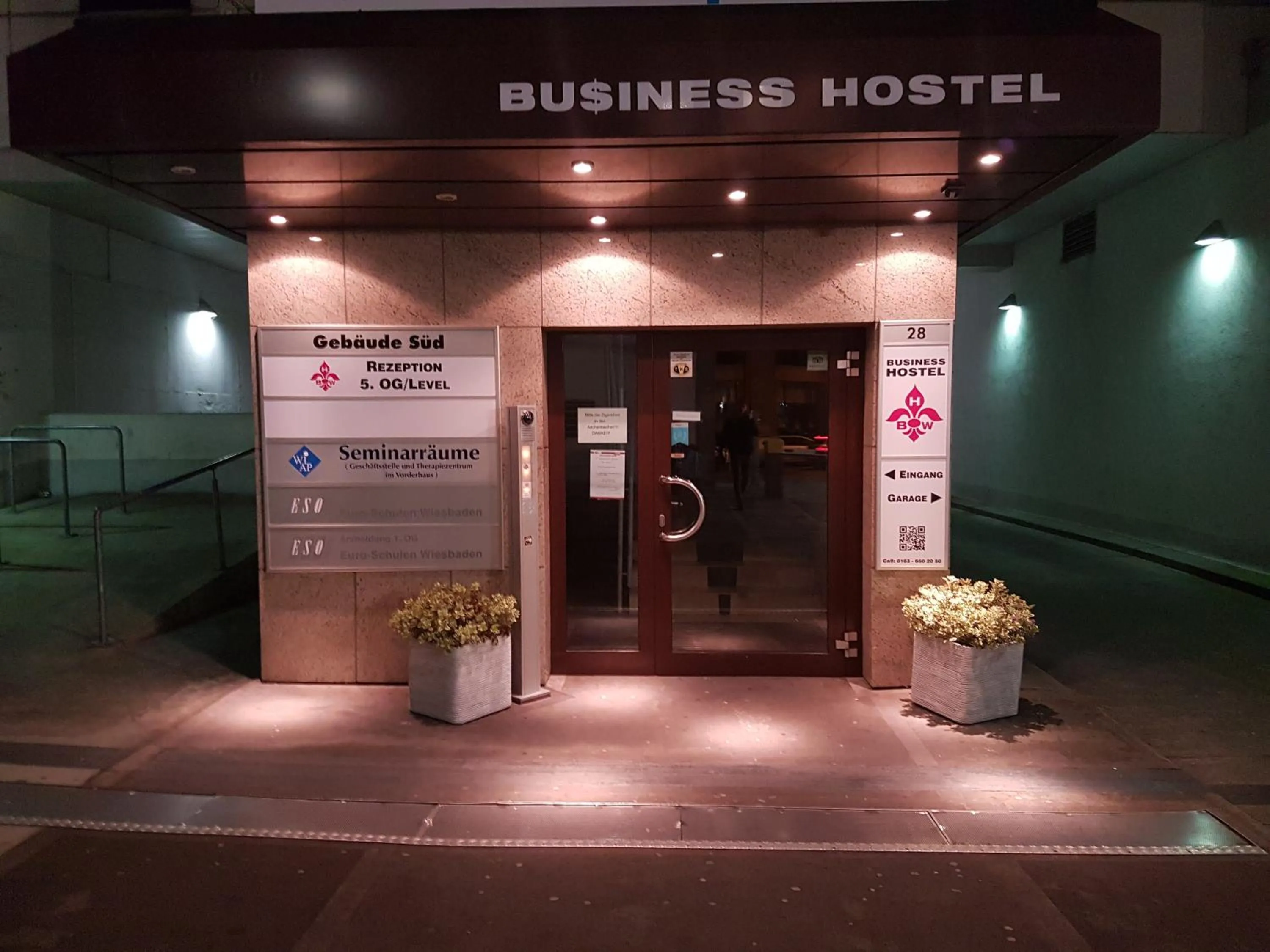 Facade/entrance in Business Hotel Wiesbaden PRIME