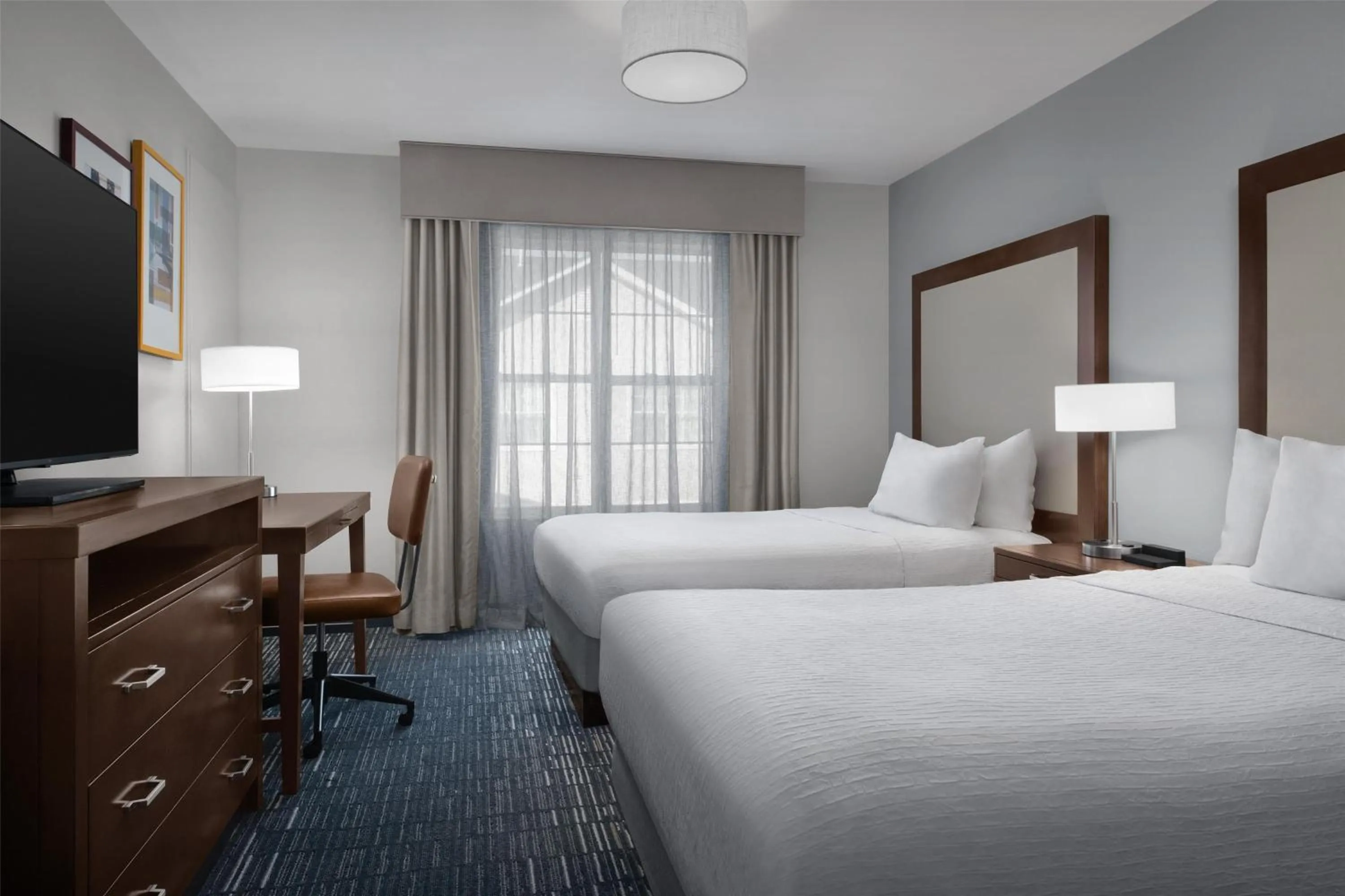 Bed in Homewood Suites by Hilton Newark-Cranford