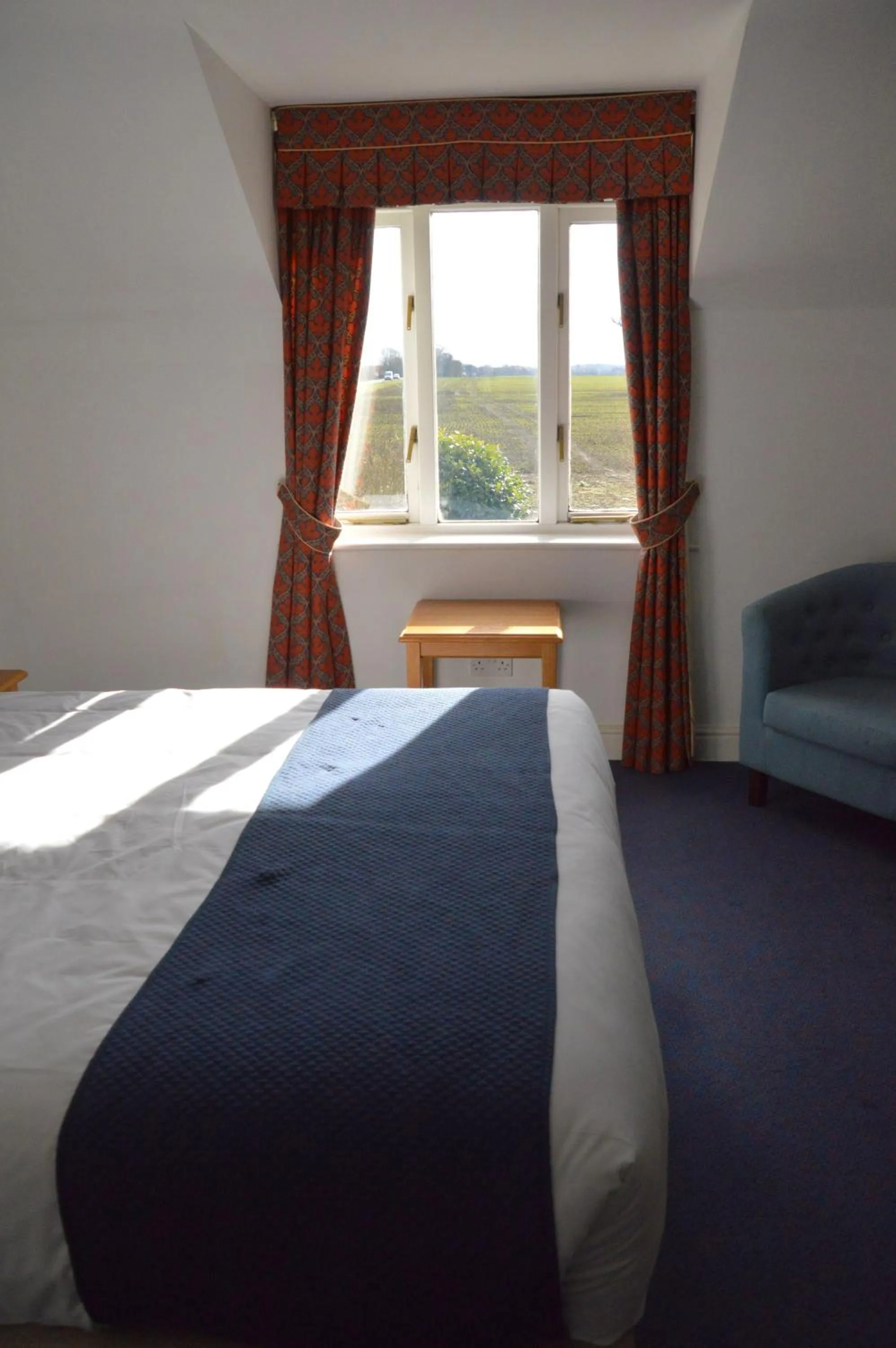 Bedroom, Bed in The Old Ram Coaching Inn