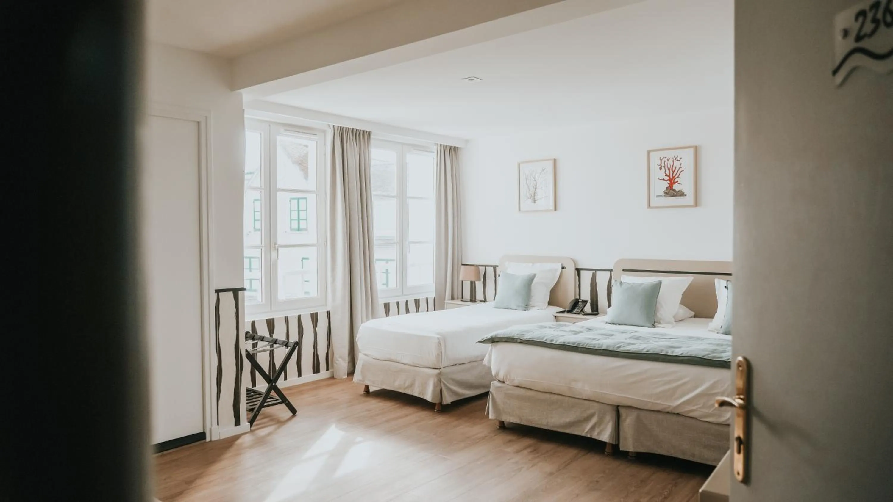 Bed in Hôtel De La Marine