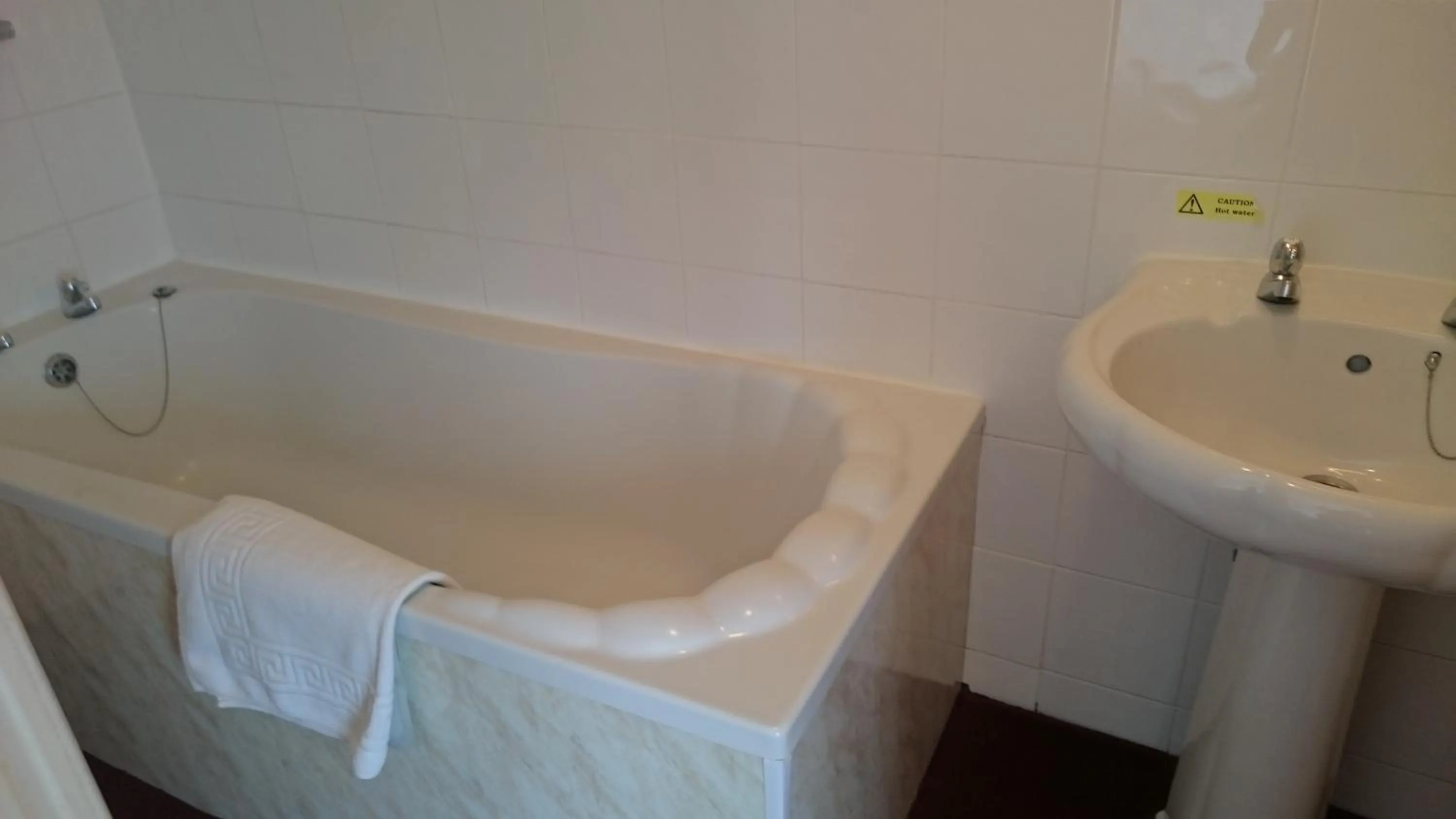 Bathroom in The Belgrave Hotel Tenby