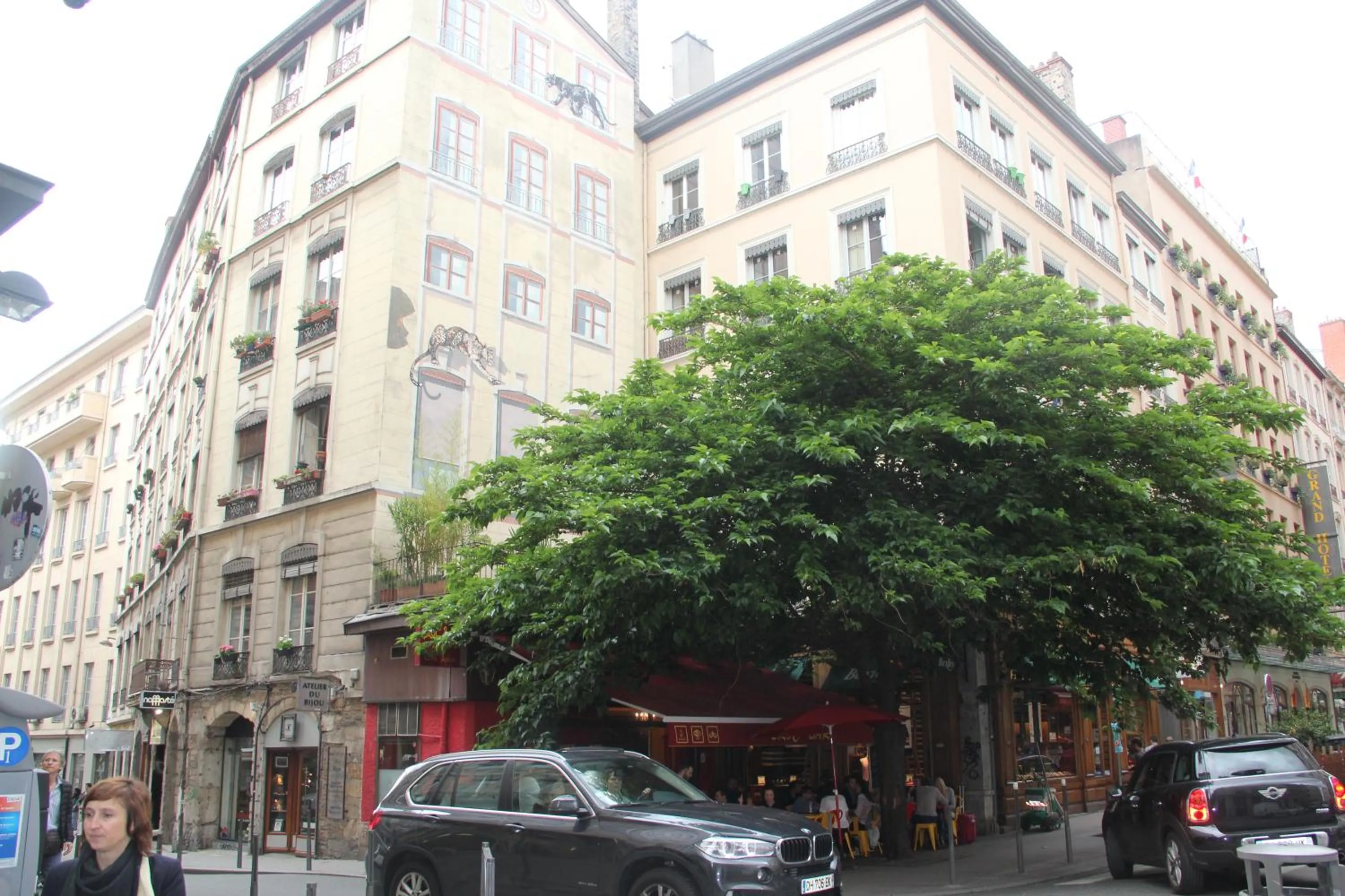Property building in La Suite Presqu'Ile