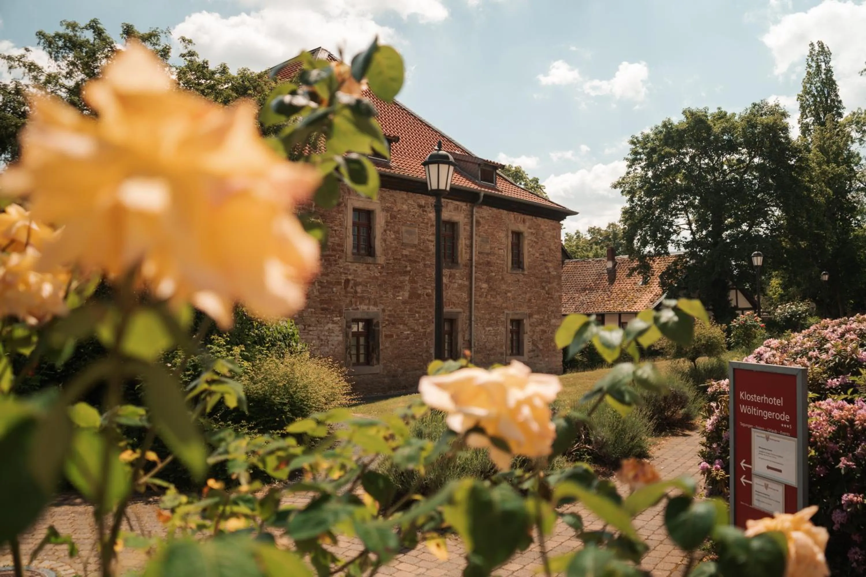 Property building in Klosterhotel Wöltingerode