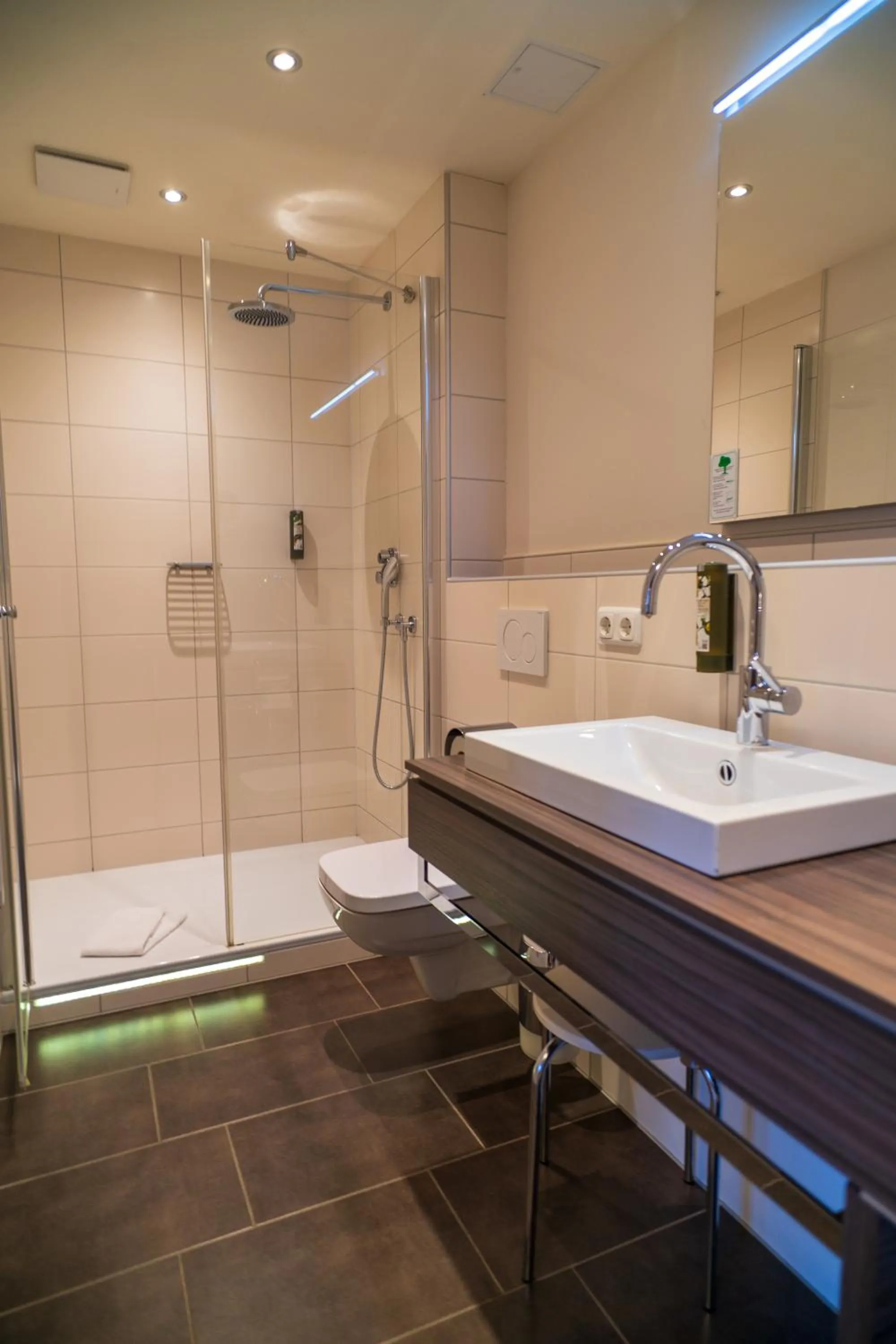 Shower in Klosterhotel Wöltingerode