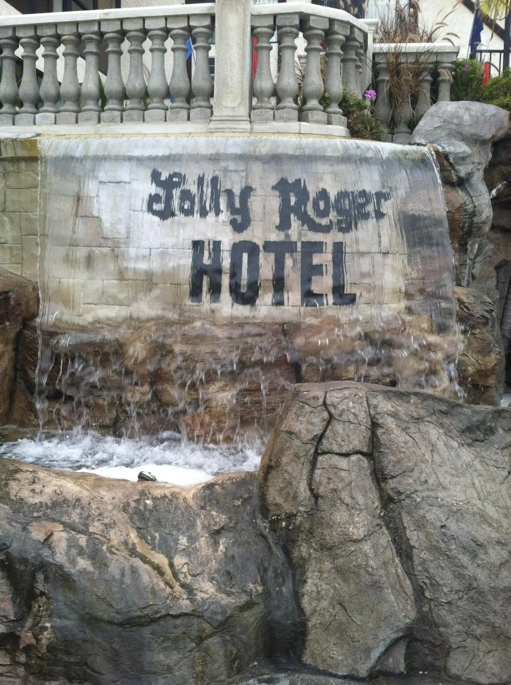 Facade/entrance in Jolly Roger Hotel Facade/entrance in Jolly Roger Hotel