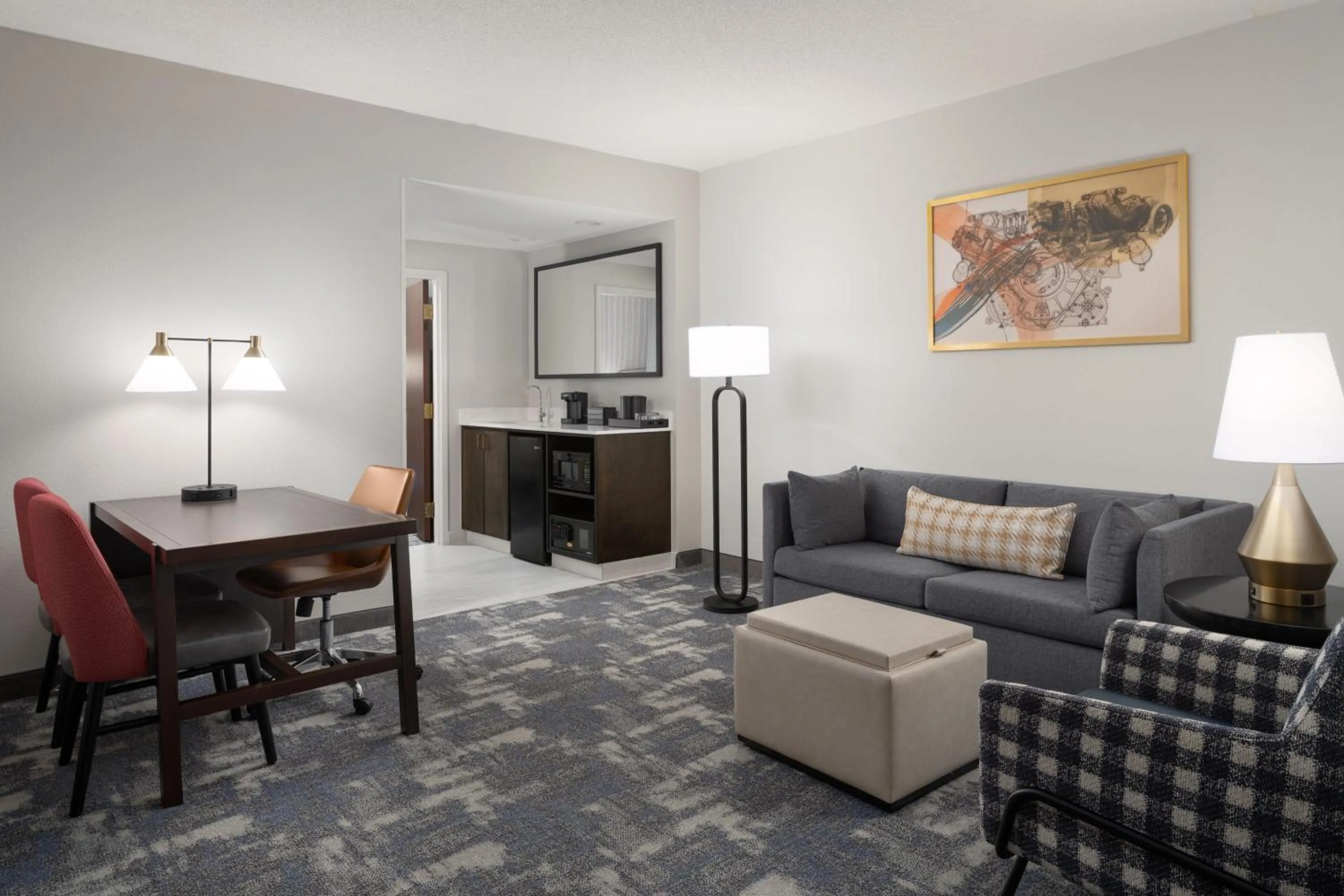 Living room in Embassy Suites by Hilton Charlotte Concord Golf Resort & Spa