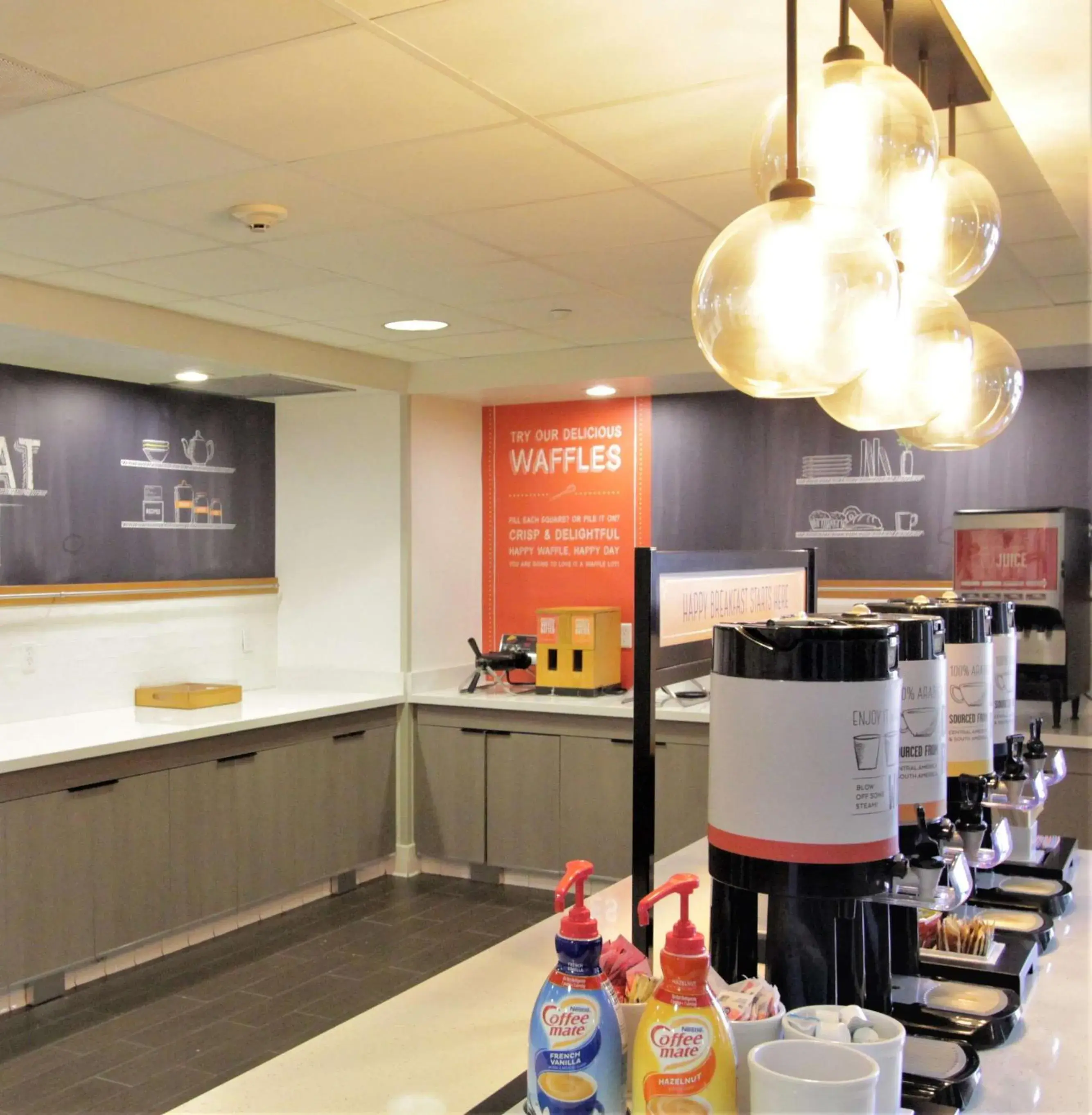 Breakfast in Hampton Inn & Suites Seal Beach Breakfast in Hampton Inn & Suites Seal Beach