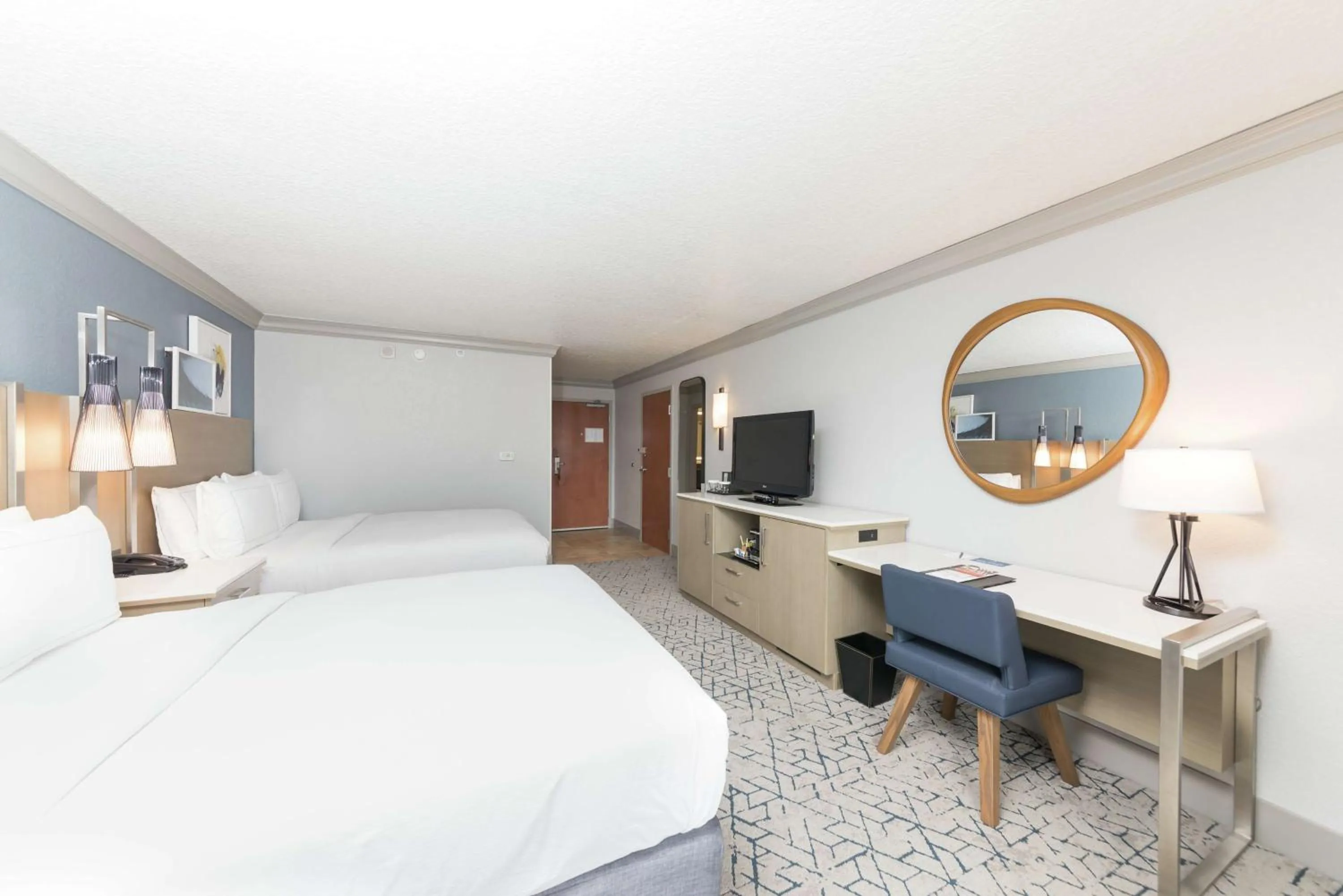 Bedroom, Bed in Hilton Melbourne Beach Oceanfront