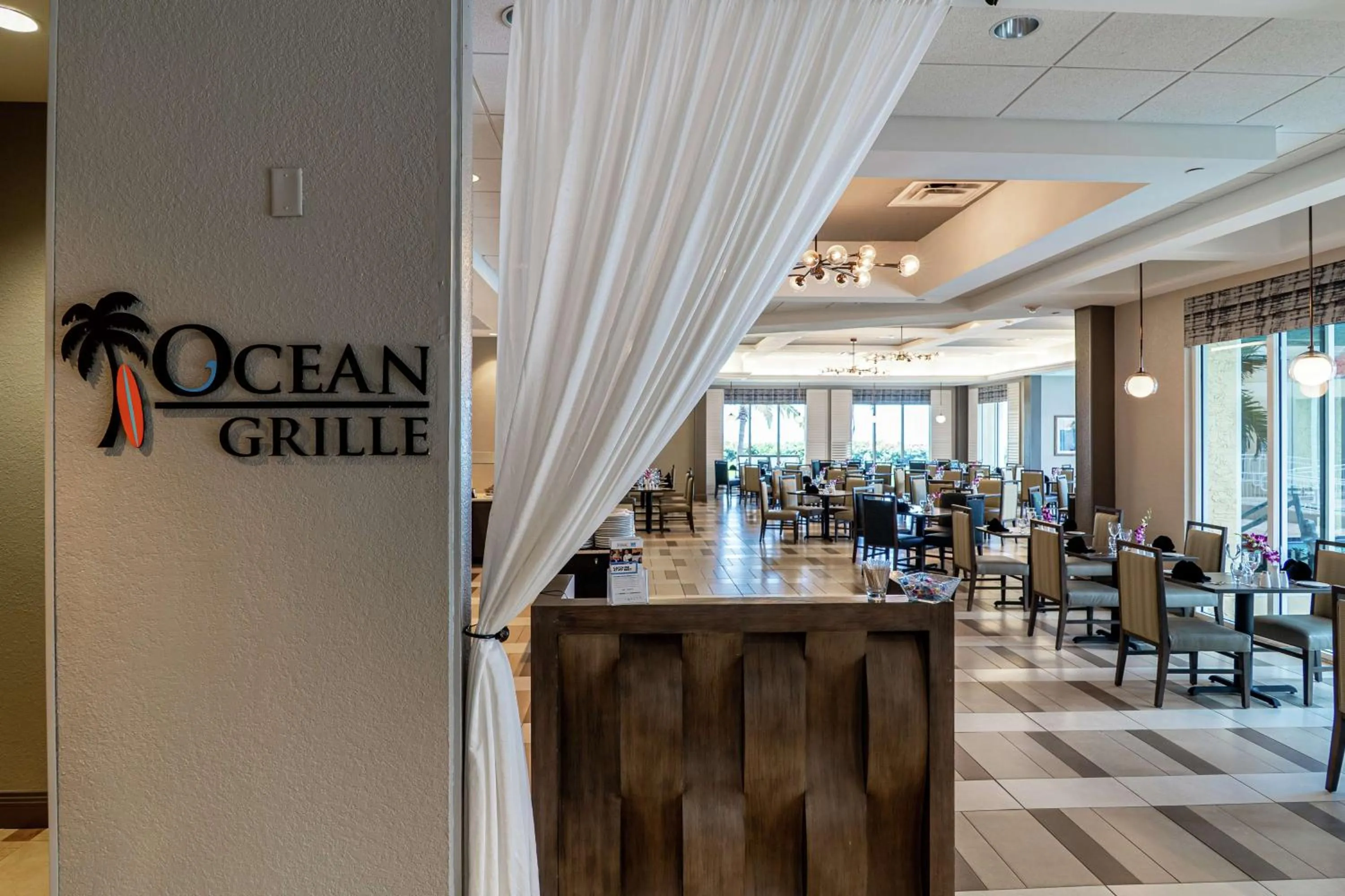 Restaurant/places to eat in Hilton Melbourne Beach Oceanfront