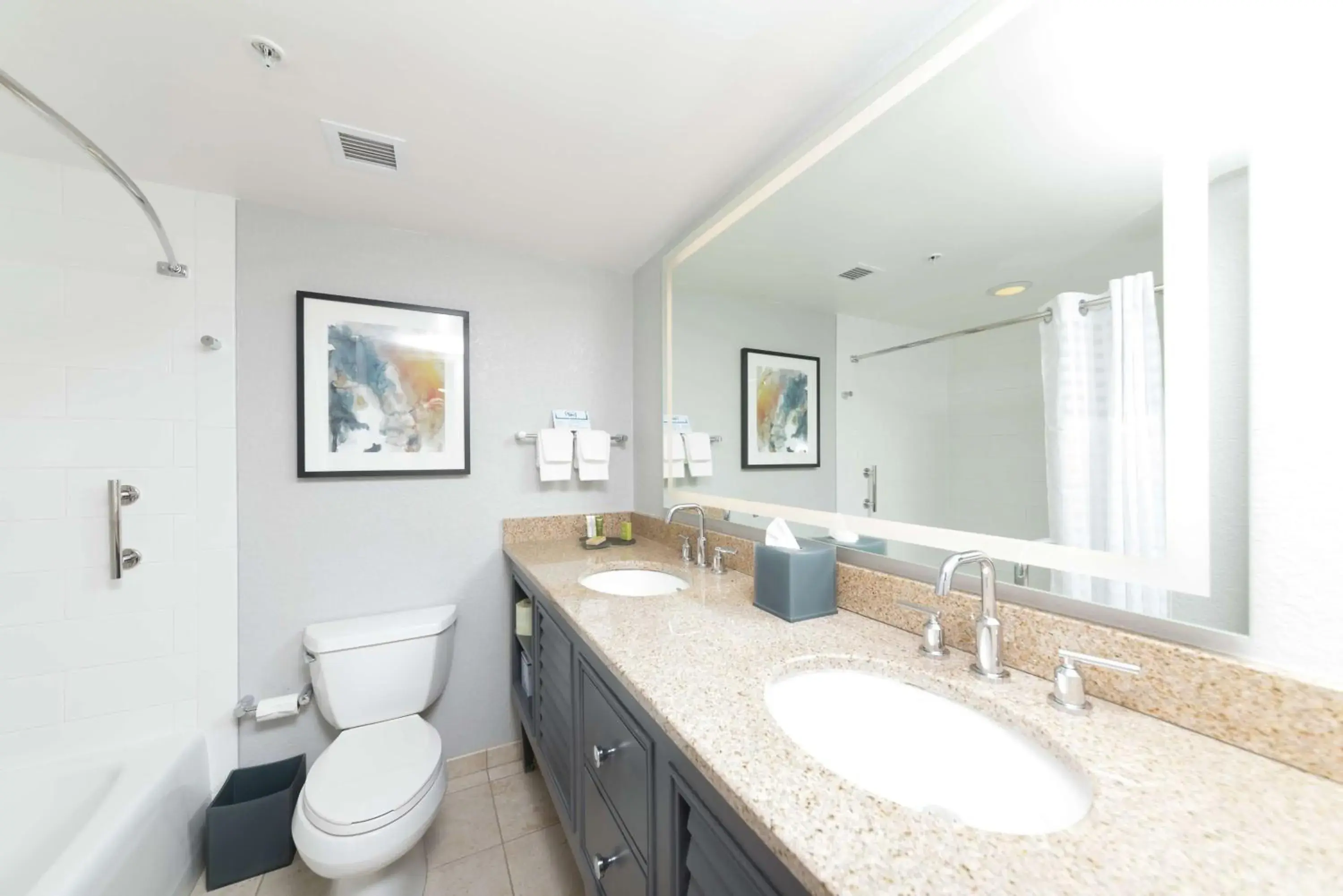 Bathroom in Hilton Melbourne Beach Oceanfront Bathroom in Hilton Melbourne Beach Oceanfront