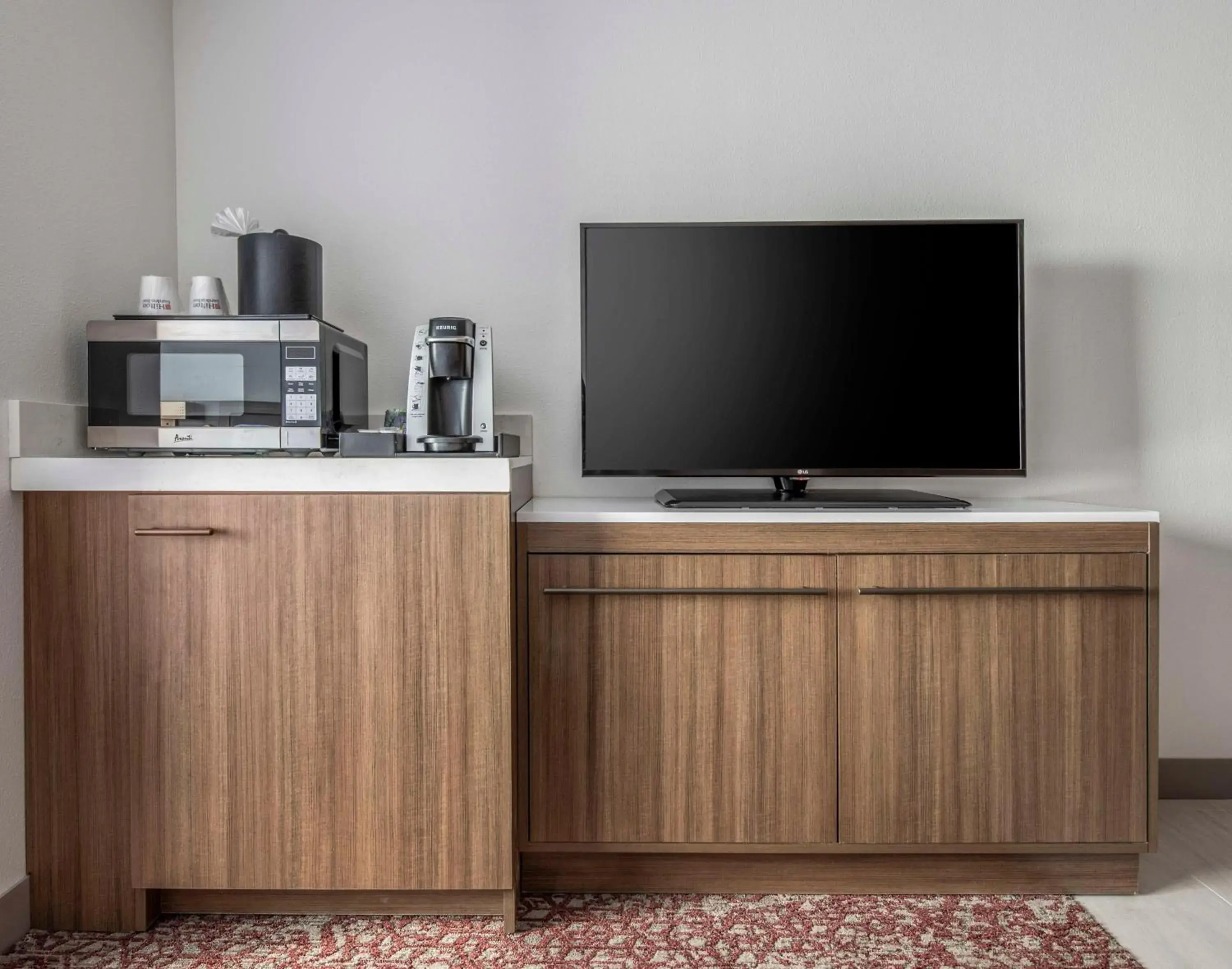 Photo of the whole room in Hilton Garden Inn Dallas/Allen Photo of the whole room in Hilton Garden Inn Dallas/Allen