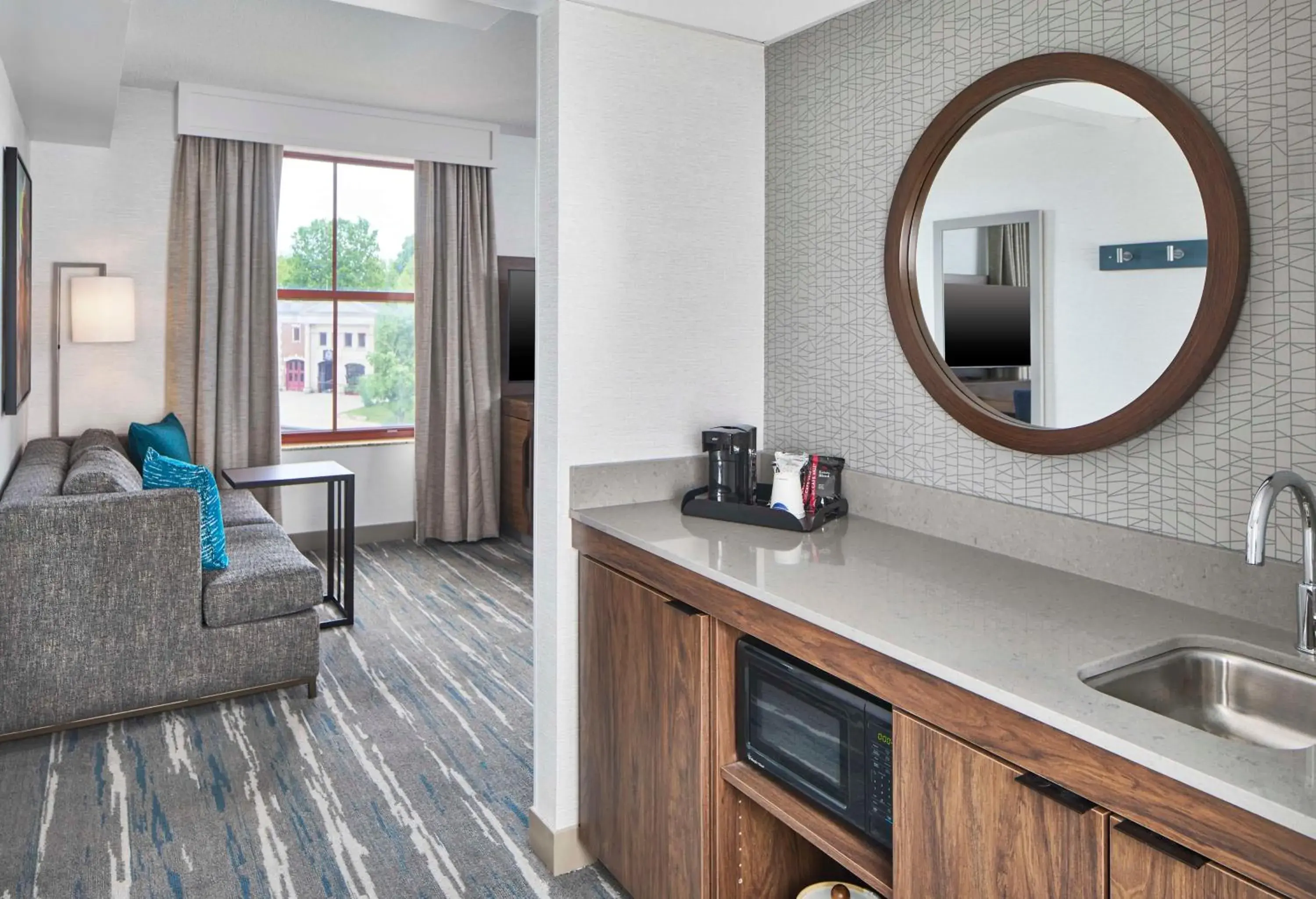 Studio Suite with Two Queen Beds and Sofa Bed in Hampton Inn & Suites Saratoga Springs Downtown Studio Suite with Two Queen Beds and Sofa Bed in Hampton Inn & Suites Saratoga Springs Downtown