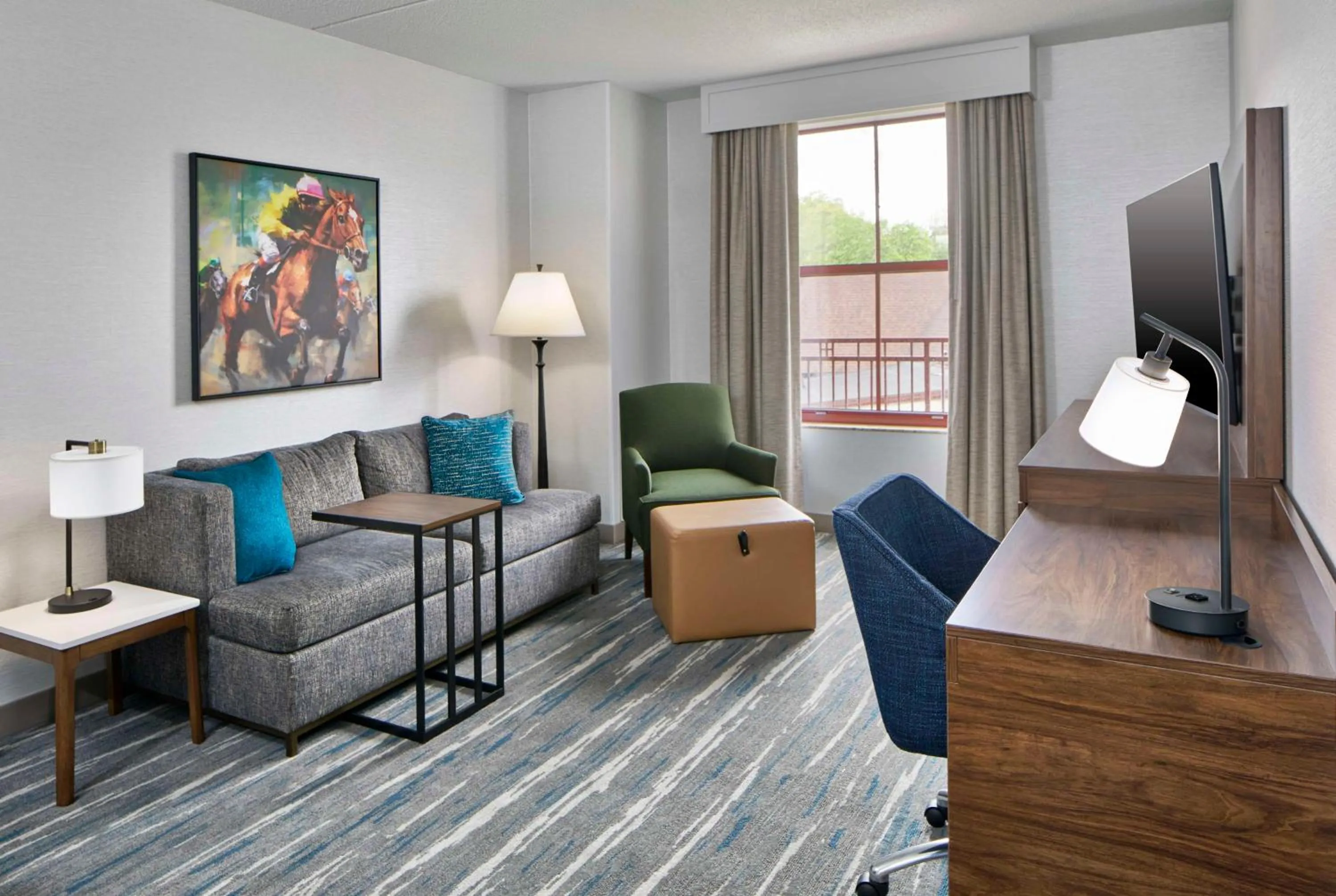 Living room in Hampton Inn & Suites Saratoga Springs Downtown