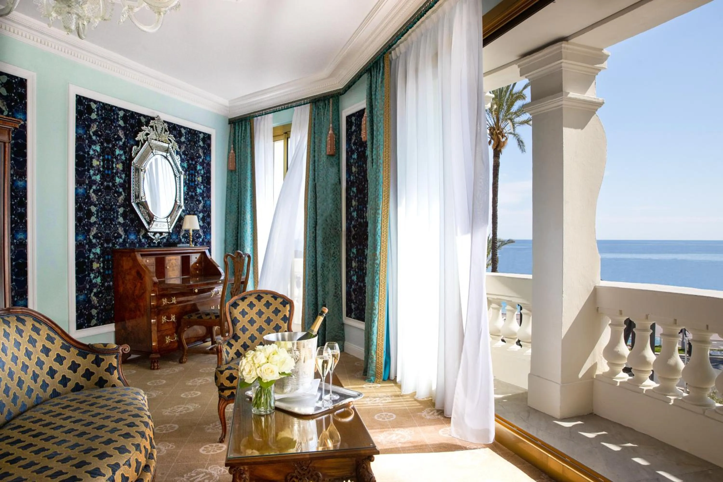 Balcony/Terrace in Hotel Le Negresco