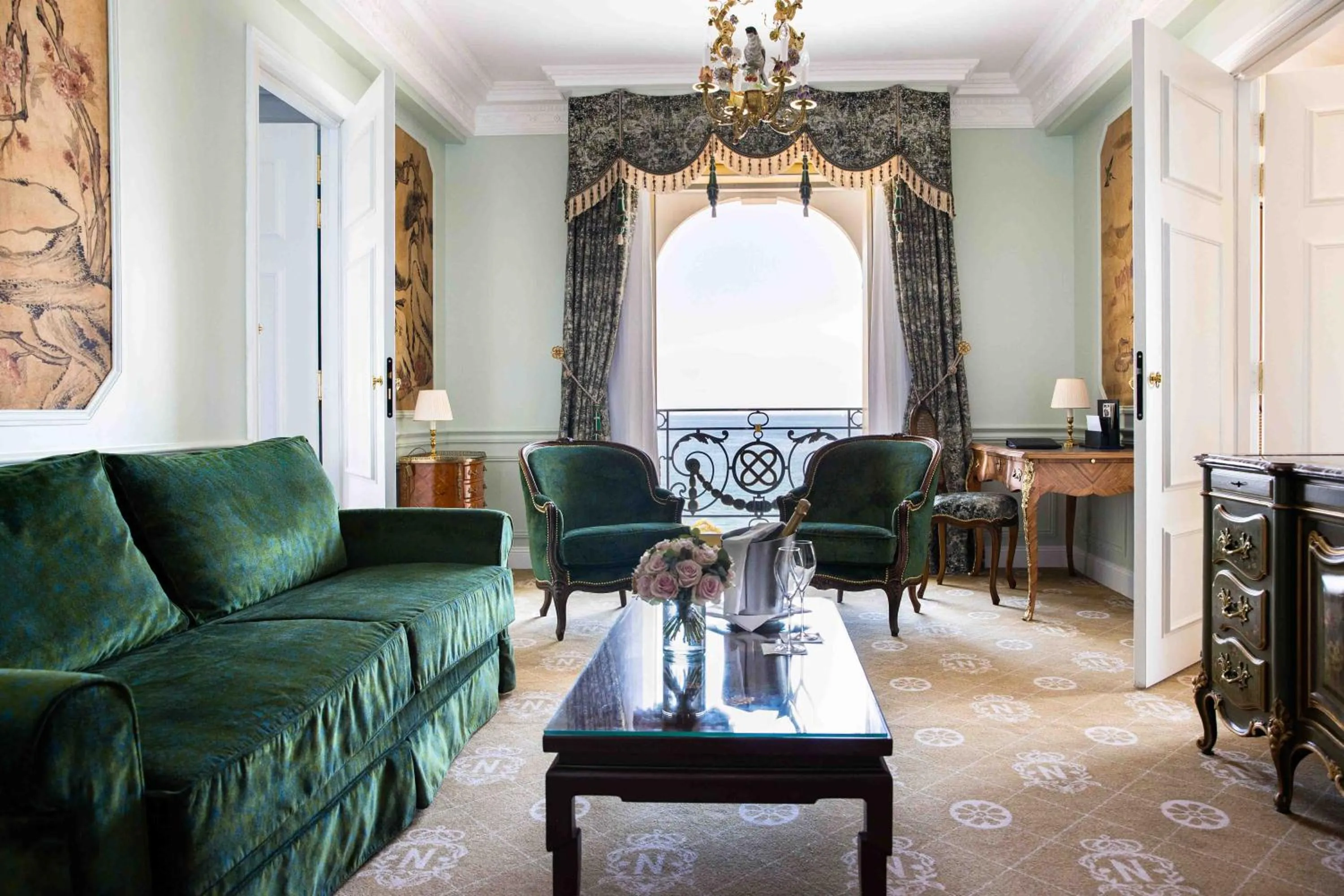 Living room in Hotel Le Negresco