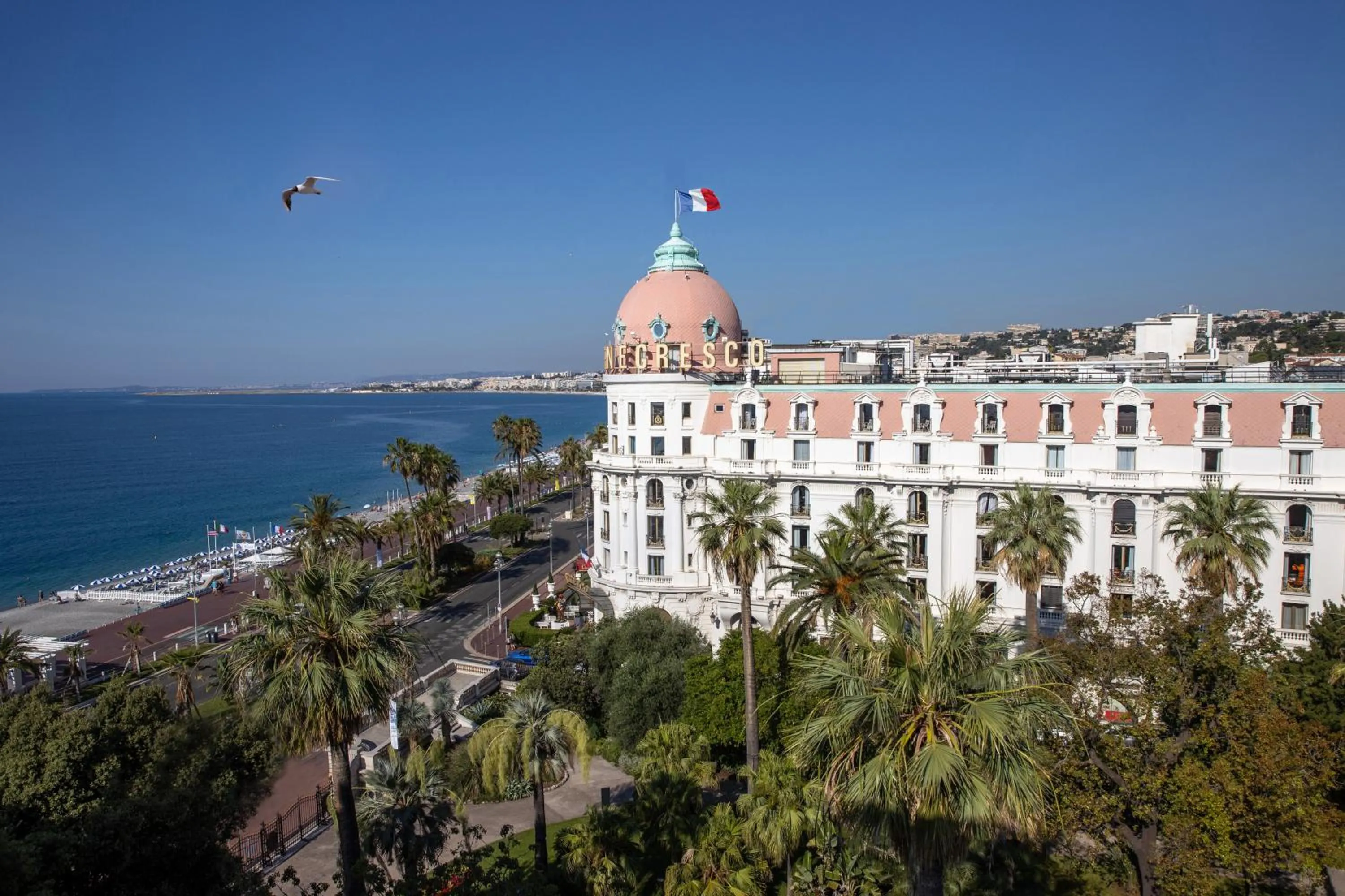 Property building in Hotel Le Negresco