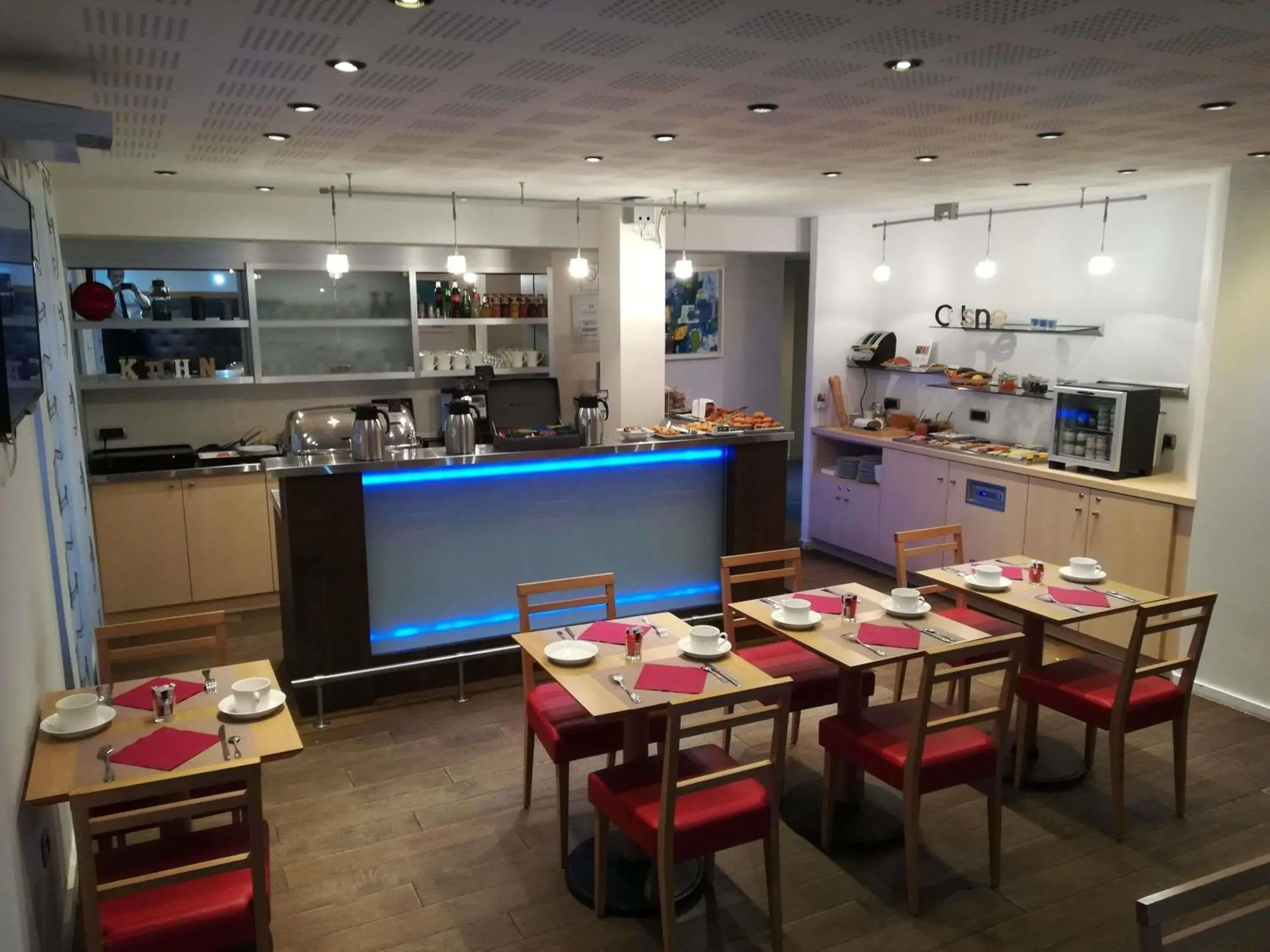 Breakfast in Hôtel Mercure Vittel Breakfast in Hôtel Mercure Vittel