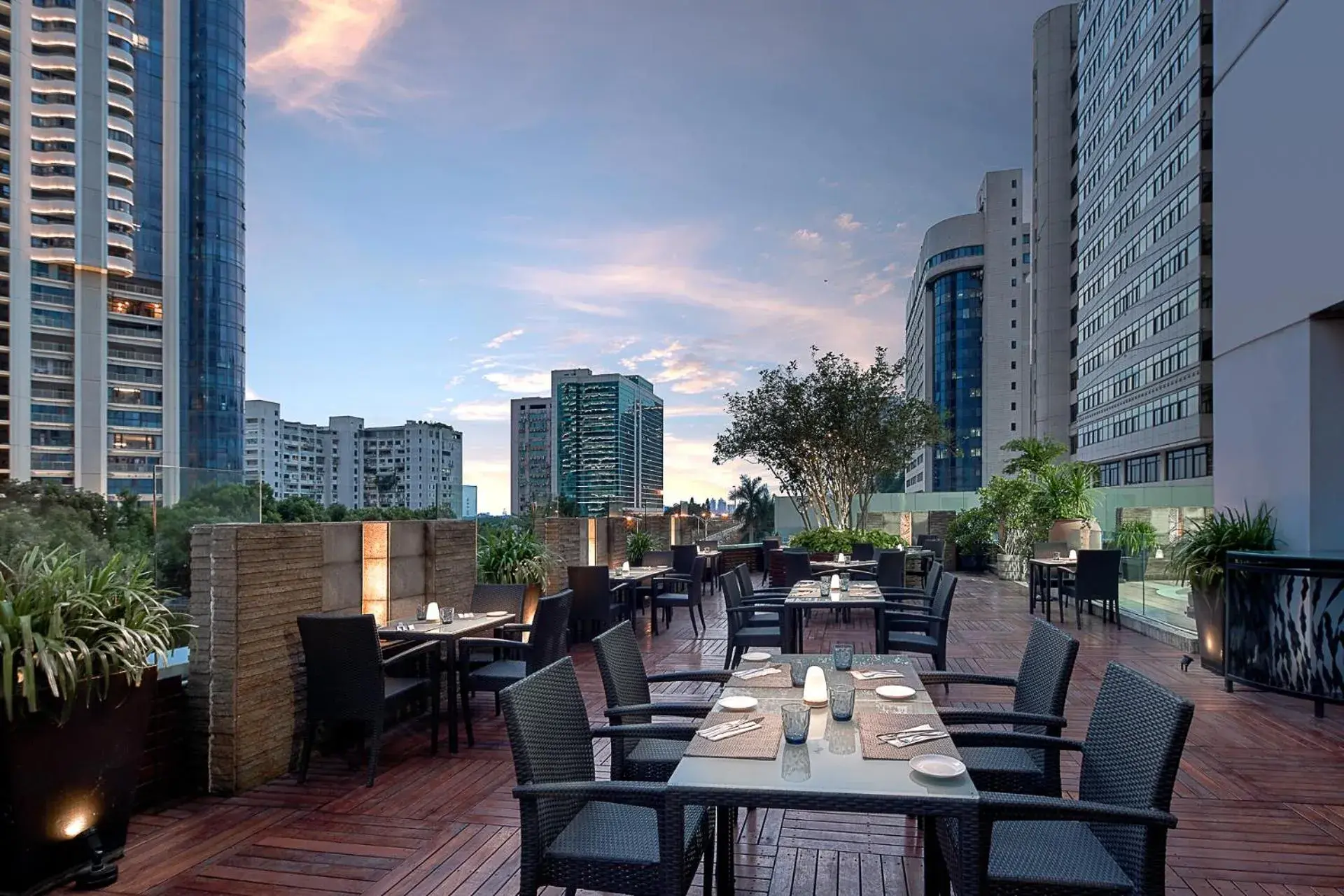 Restaurant/places to eat in Pan Pacific Xiamen(Near the Ferry to Gulang Island and Metro Station) Restaurant/places to eat in Pan Pacific Xiamen(Near the Ferry to Gulang Island and Metro Station)