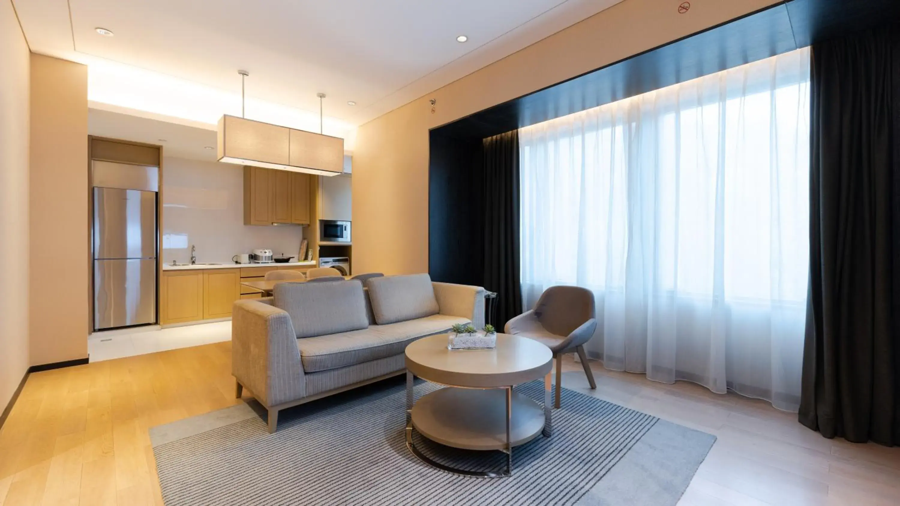 Living room in Pan Pacific Xiamen(Near the Ferry to Gulang Island and Metro Station) Living room in Pan Pacific Xiamen(Near the Ferry to Gulang Island and Metro Station)