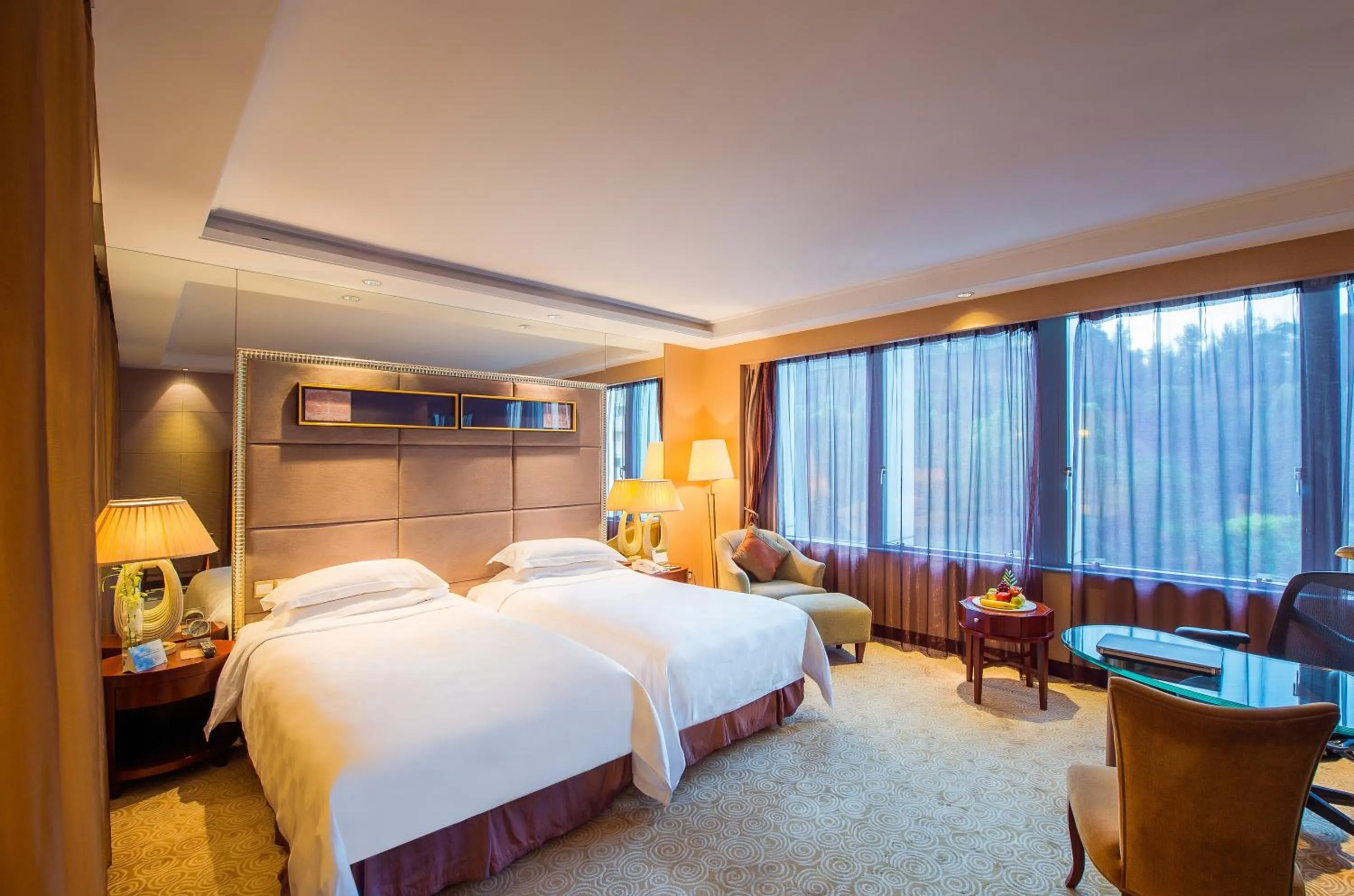 Photo of the whole room, Bed in Pan Pacific Xiamen