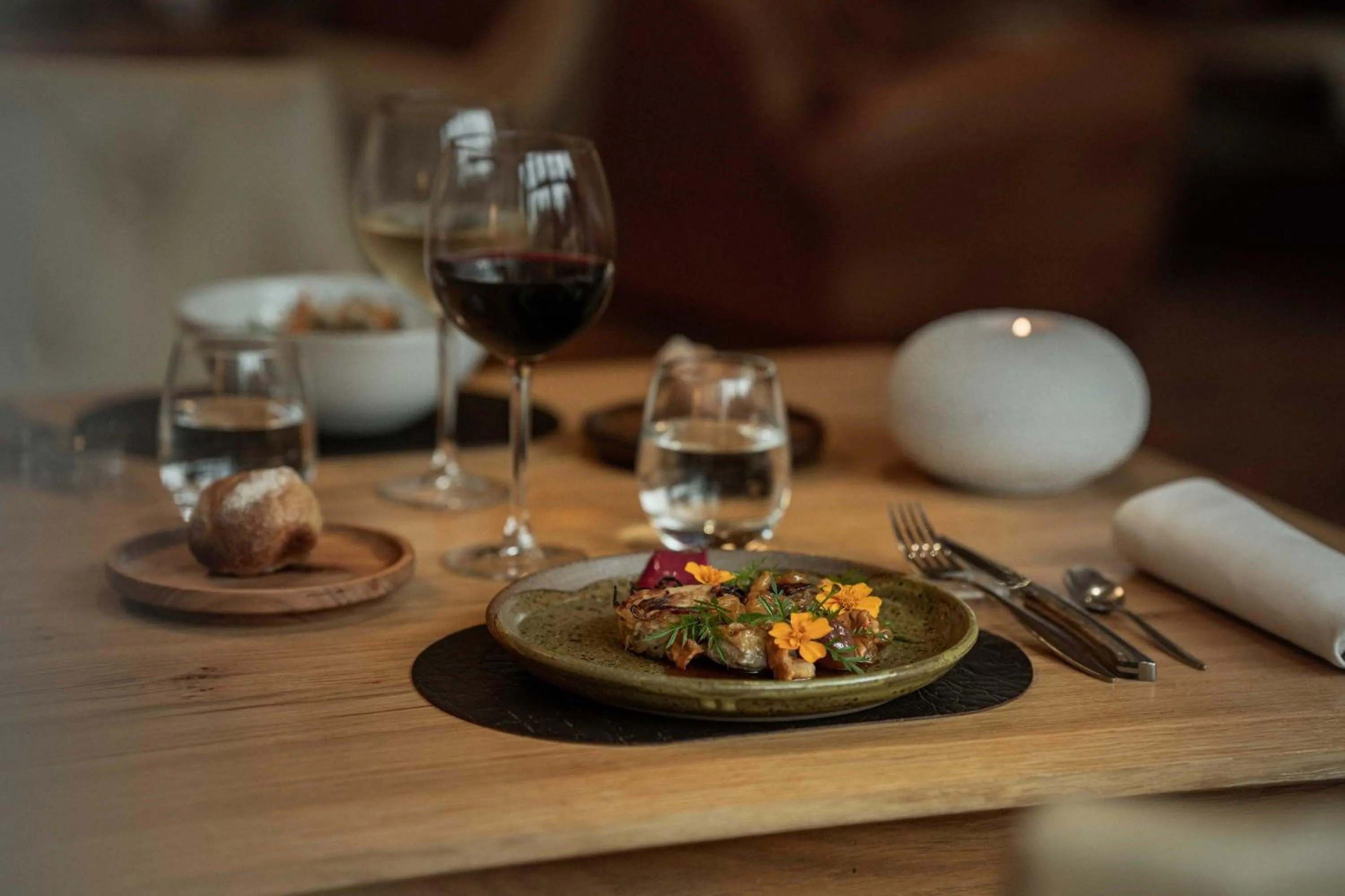 Restaurant/places to eat in Logis Hotel La Diligence