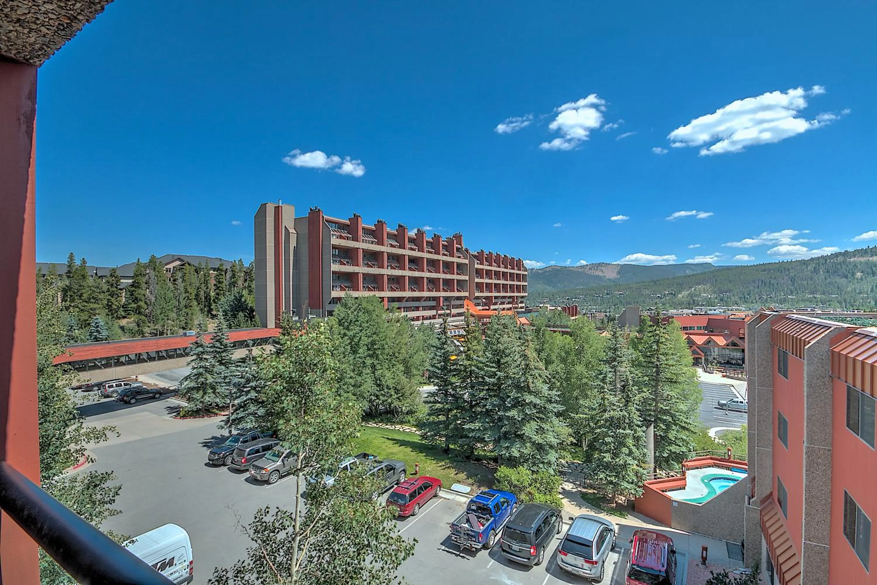 4429 Beaver Run Resort