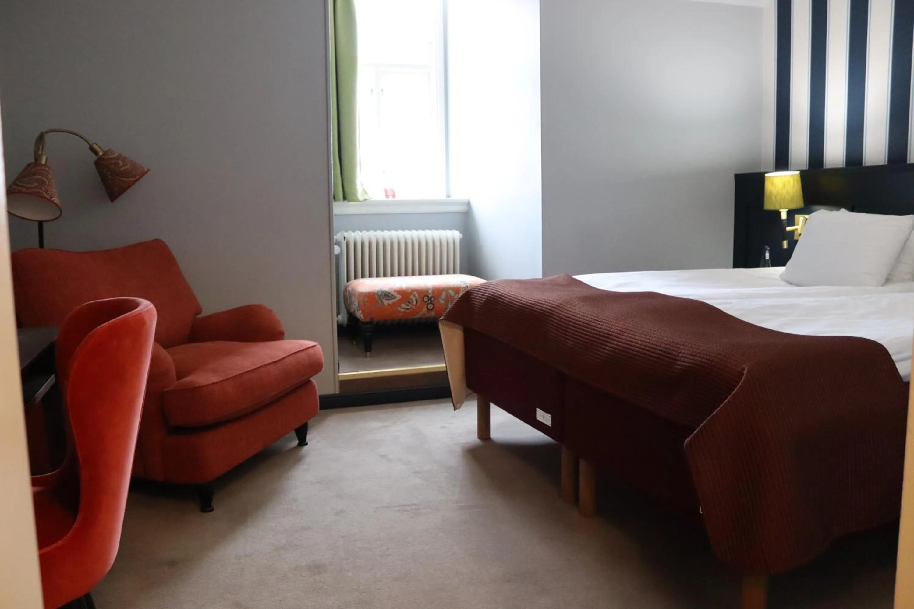 Property building, Bed in ProfilHotels Calmar Stadshotell