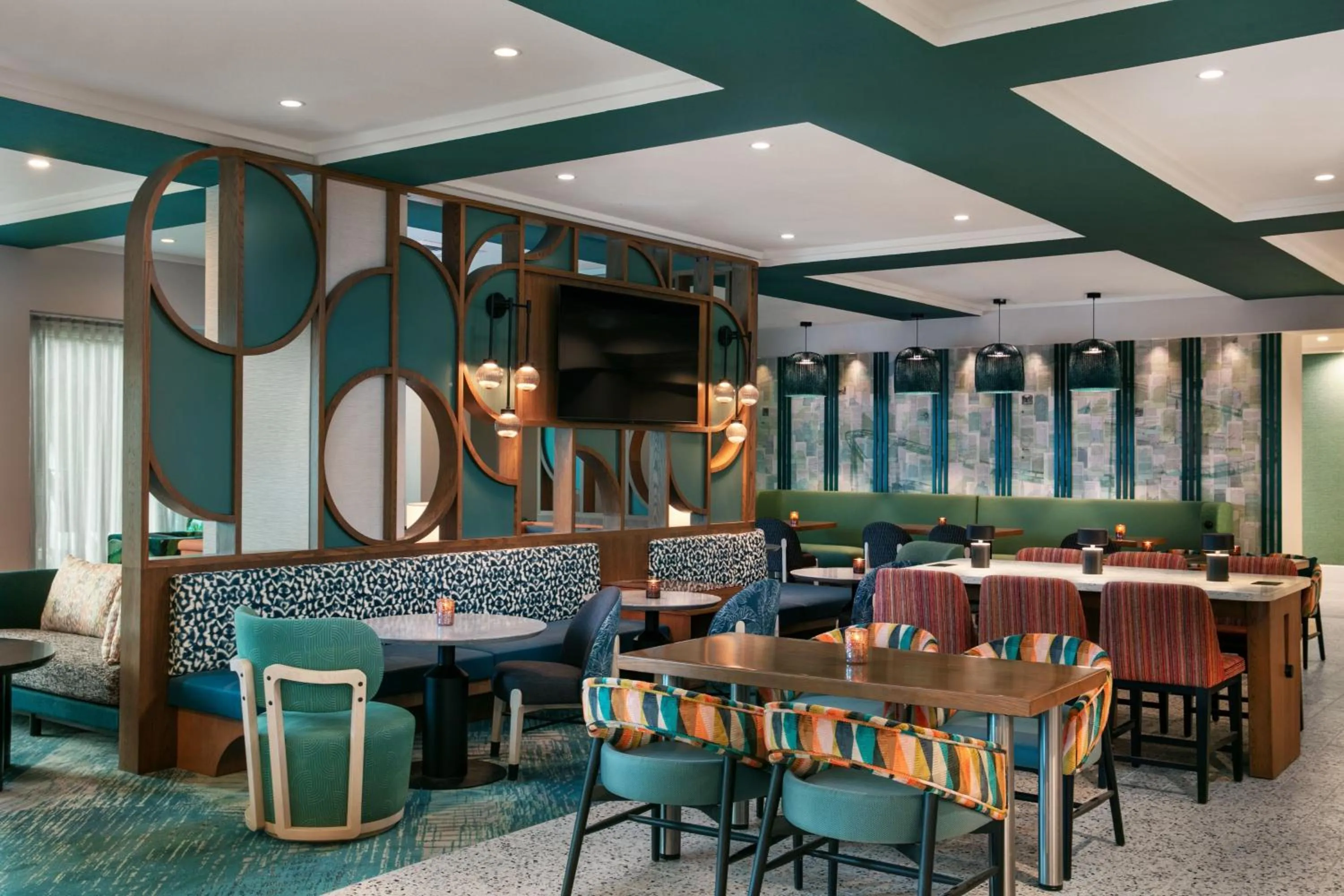 Lounge or bar in Hotel Landy Orlando Universal Blvd, a Tribute Portfolio Hotel