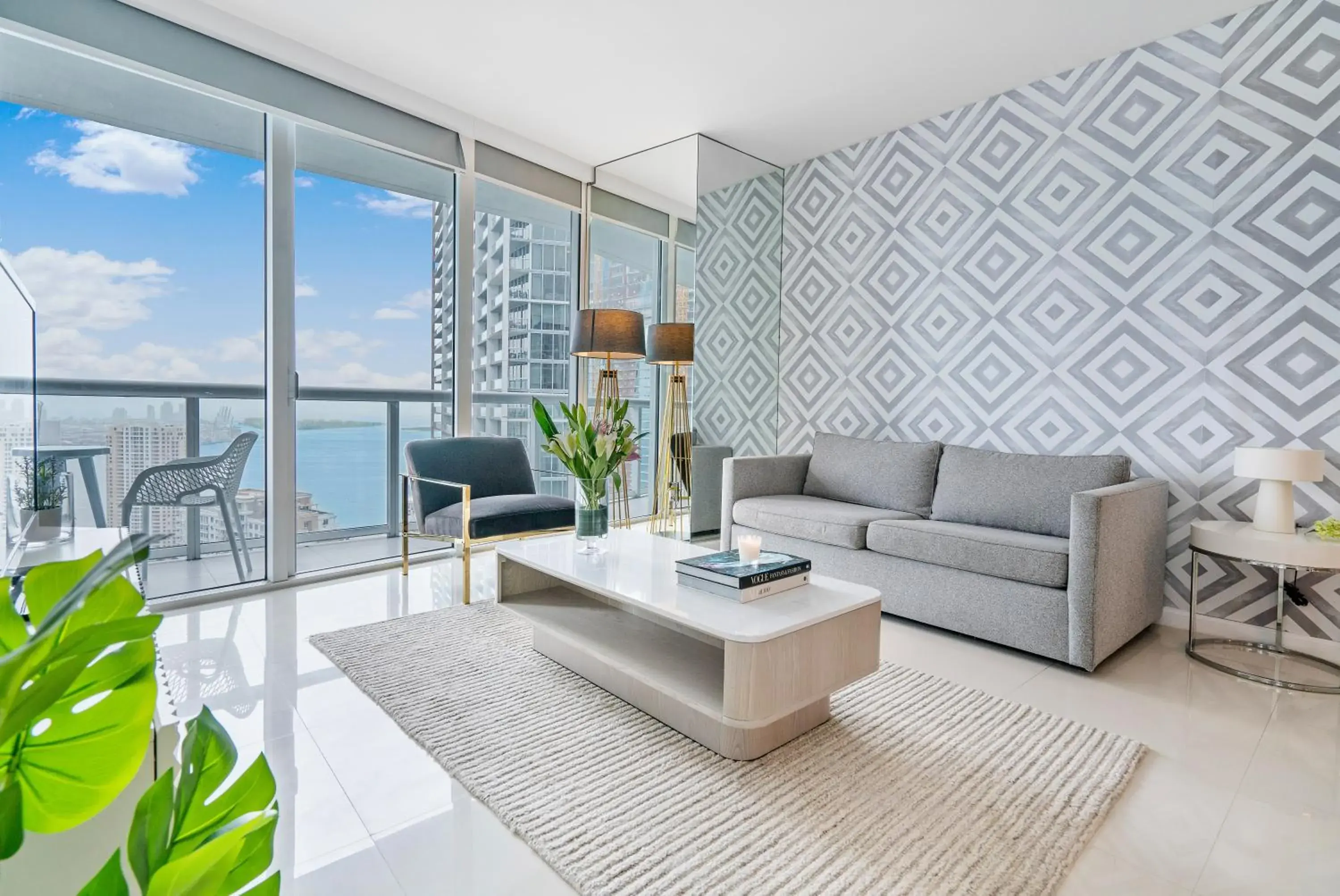 Boutique One Bedroom Apartment Ocean Views Balcony in Brickell by Miami Vacation Rentals Boutique One Bedroom Apartment Ocean Views Balcony in Brickell by Miami Vacation Rentals
