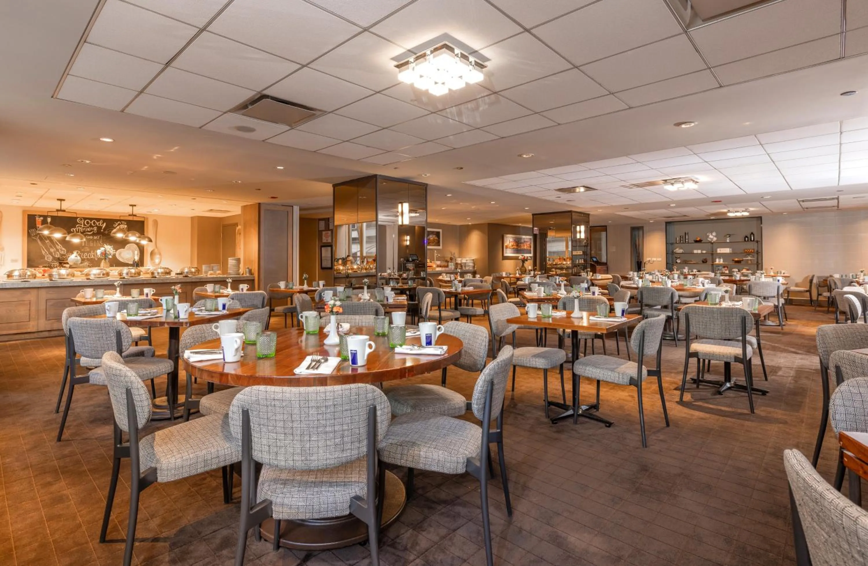 Restaurant/places to eat in InterContinental Chicago Magnificent Mile by IHG