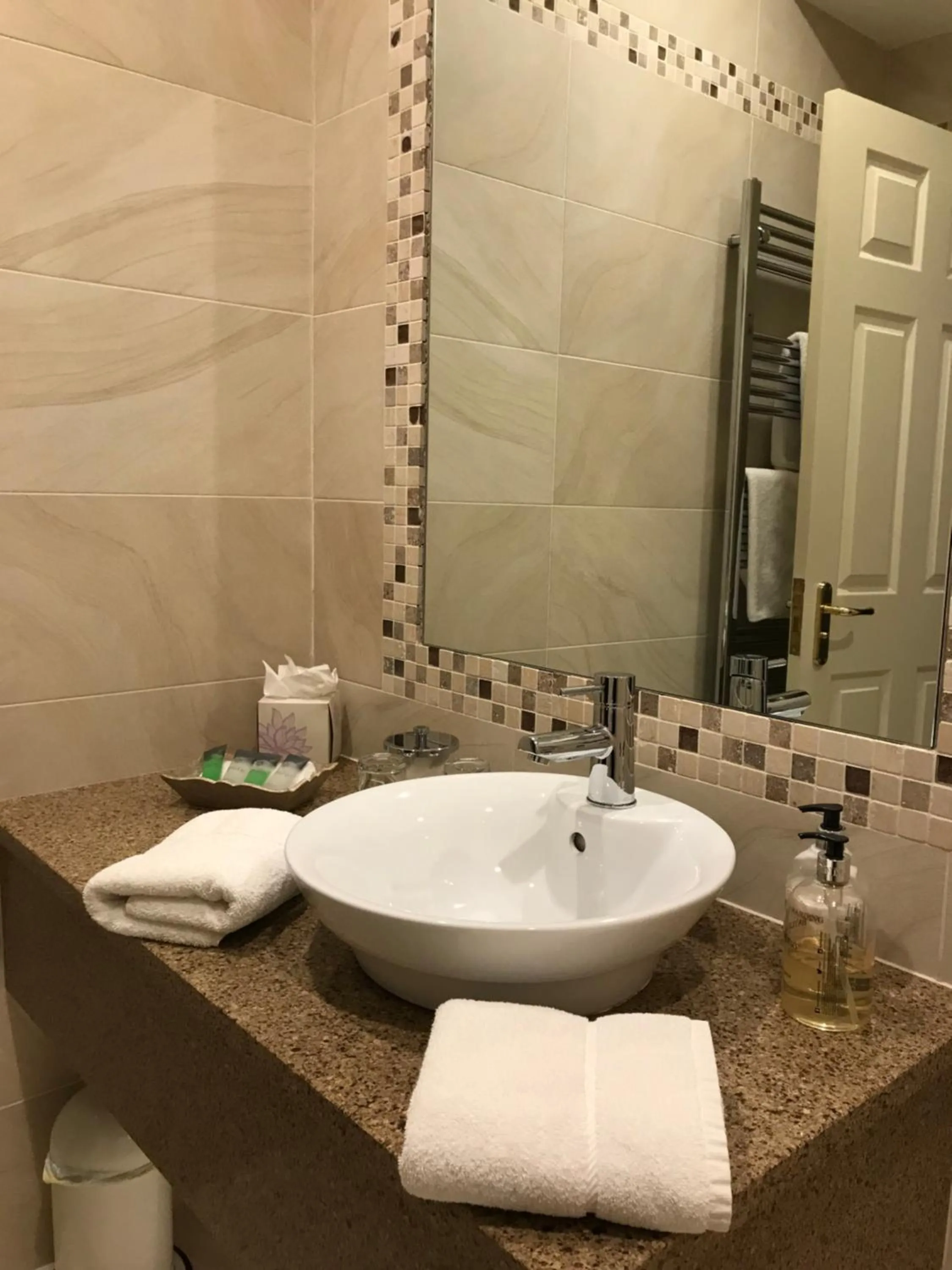 Bathroom in St Kyrans Guest House