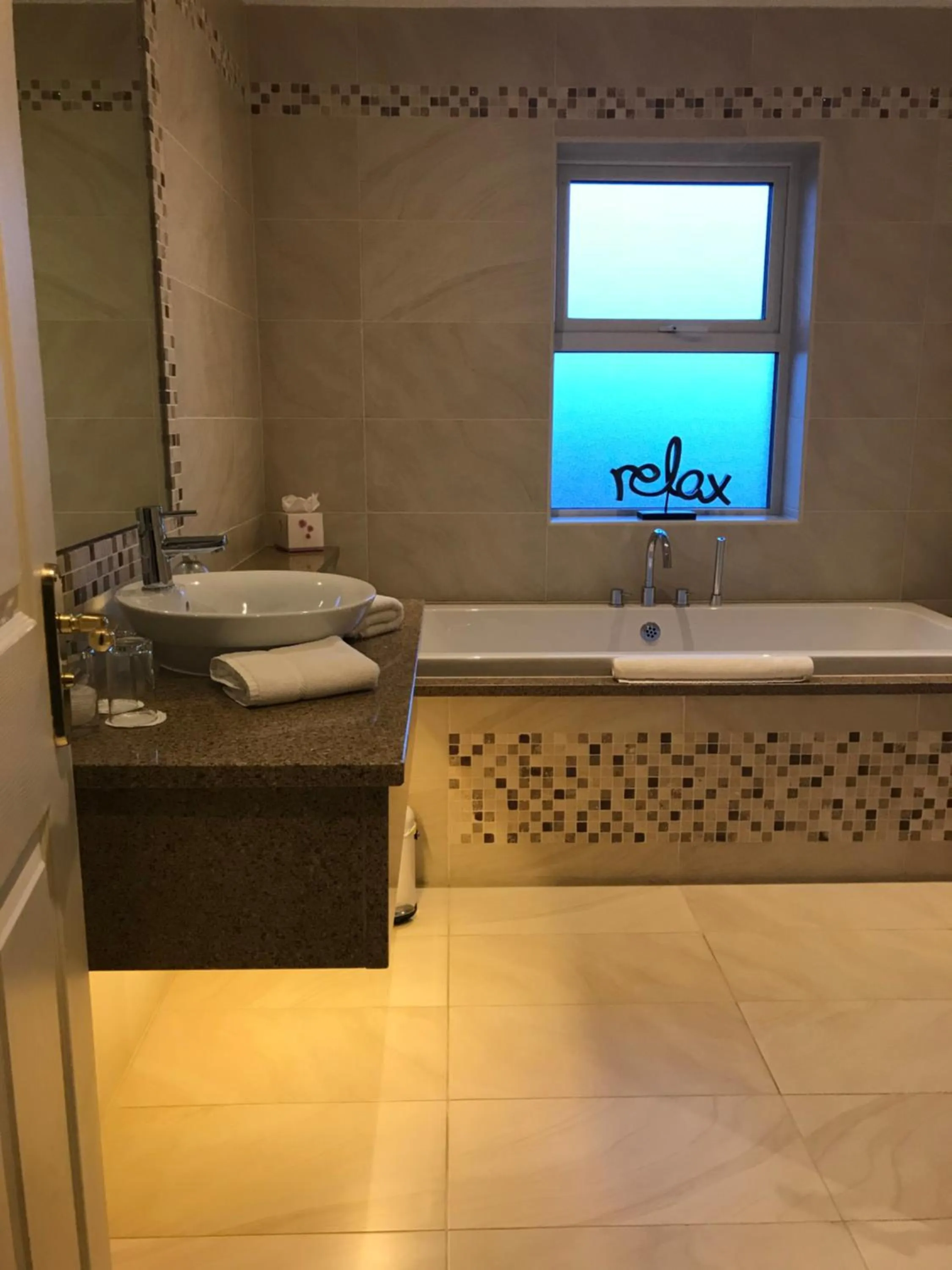 Bathroom in St Kyrans Guest House