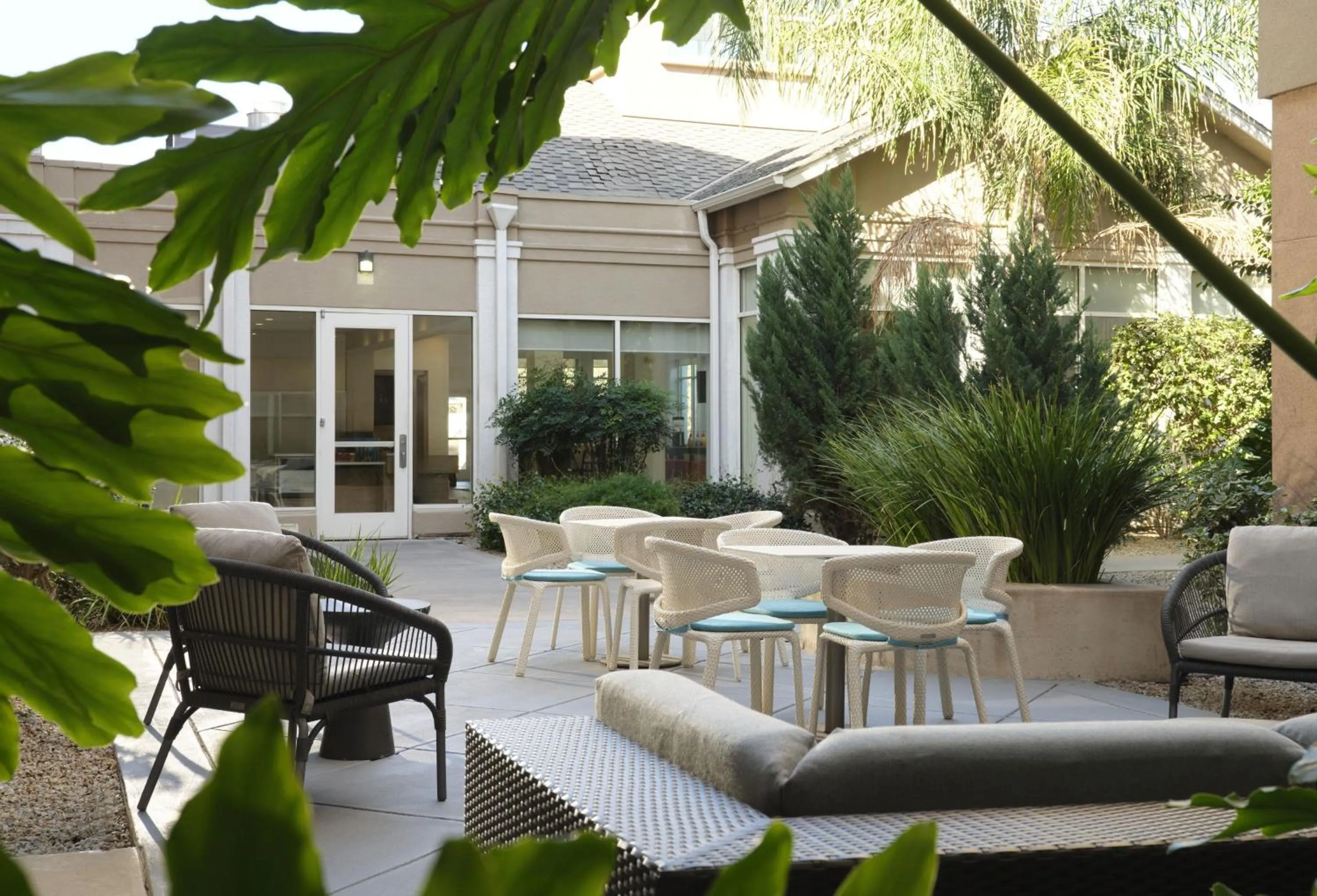 Patio in Hilton Garden Inn San Jose/Milpitas