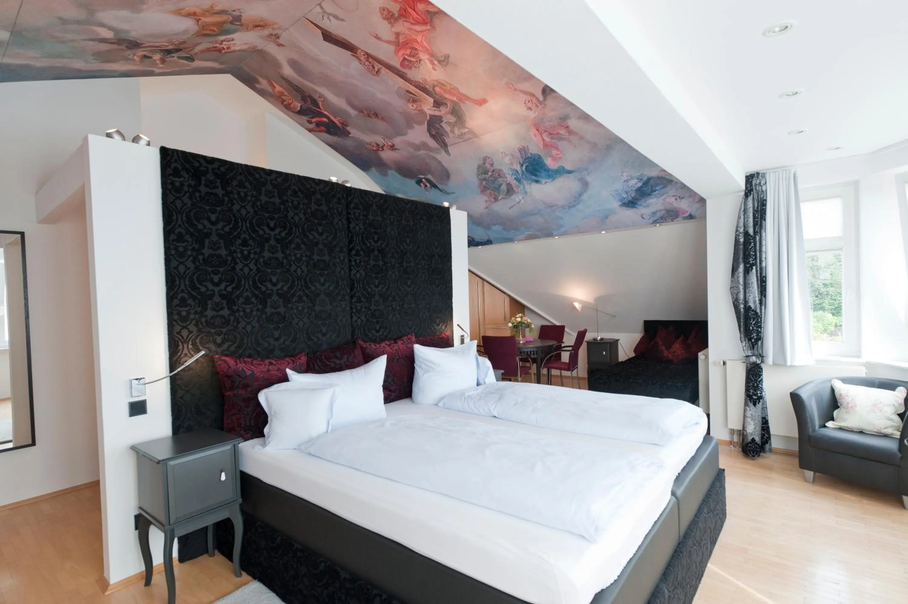 Photo of the whole room, Bed in Hotelpension Vitalis