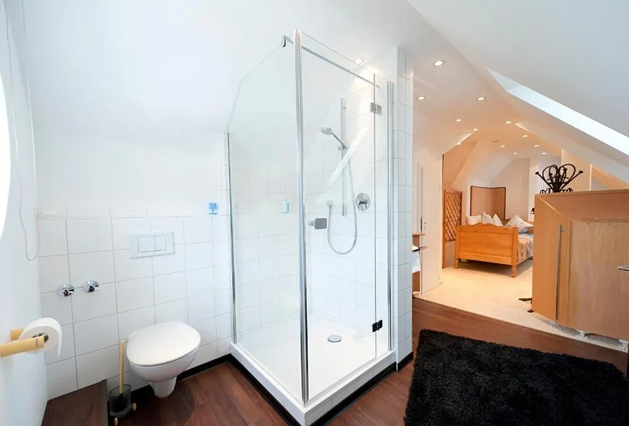 Bathroom in Hotelpension Vitalis