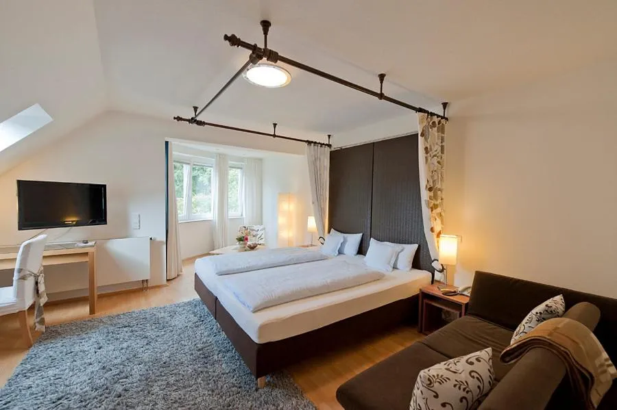 Photo of the whole room, Bed in Hotelpension Vitalis