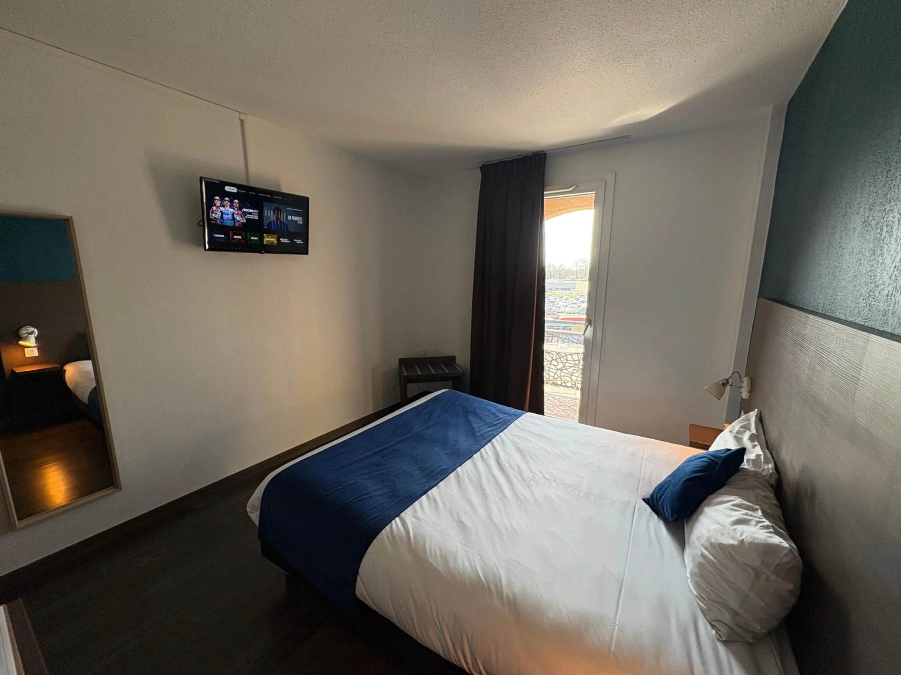 Bed in Contact Hôtel des États-Unis