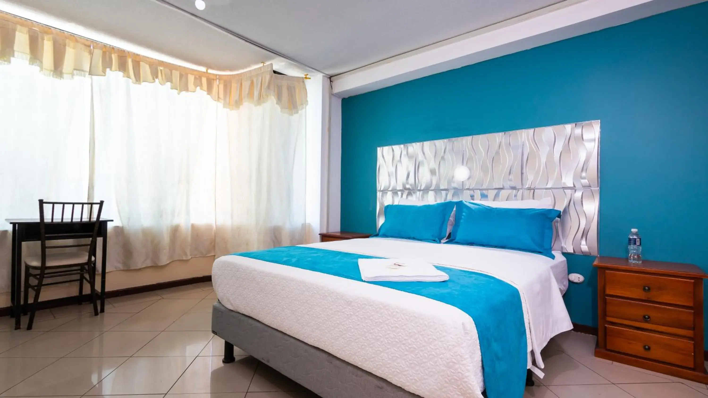 Double or Twin Room in Hotel Miraflores Double or Twin Room in Hotel Miraflores