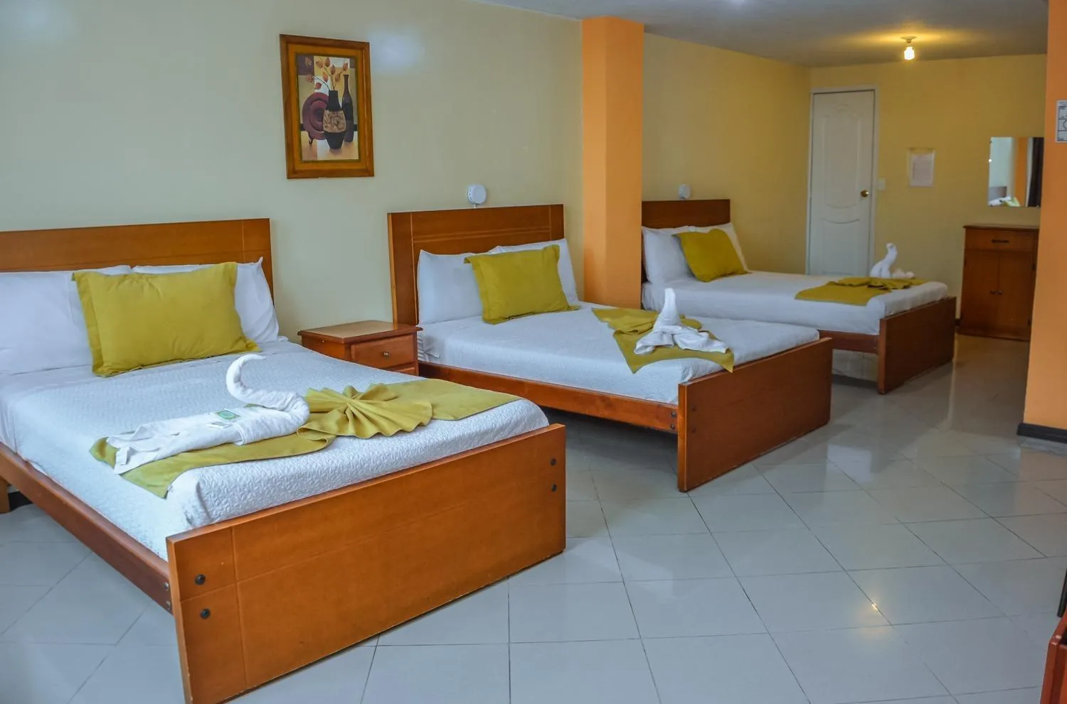 Property building, Bed in Hotel Miraflores