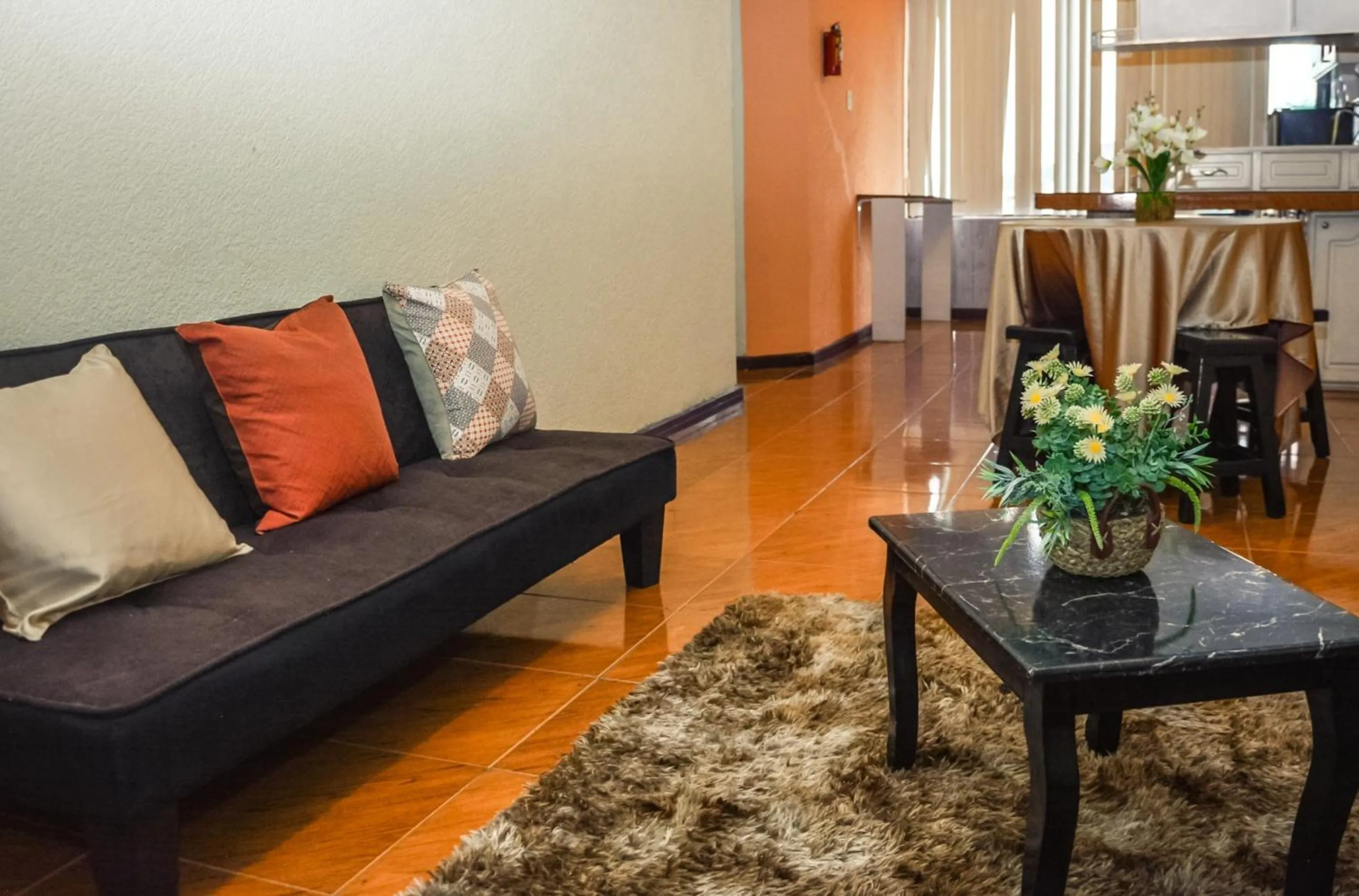 Property building in Hotel Miraflores